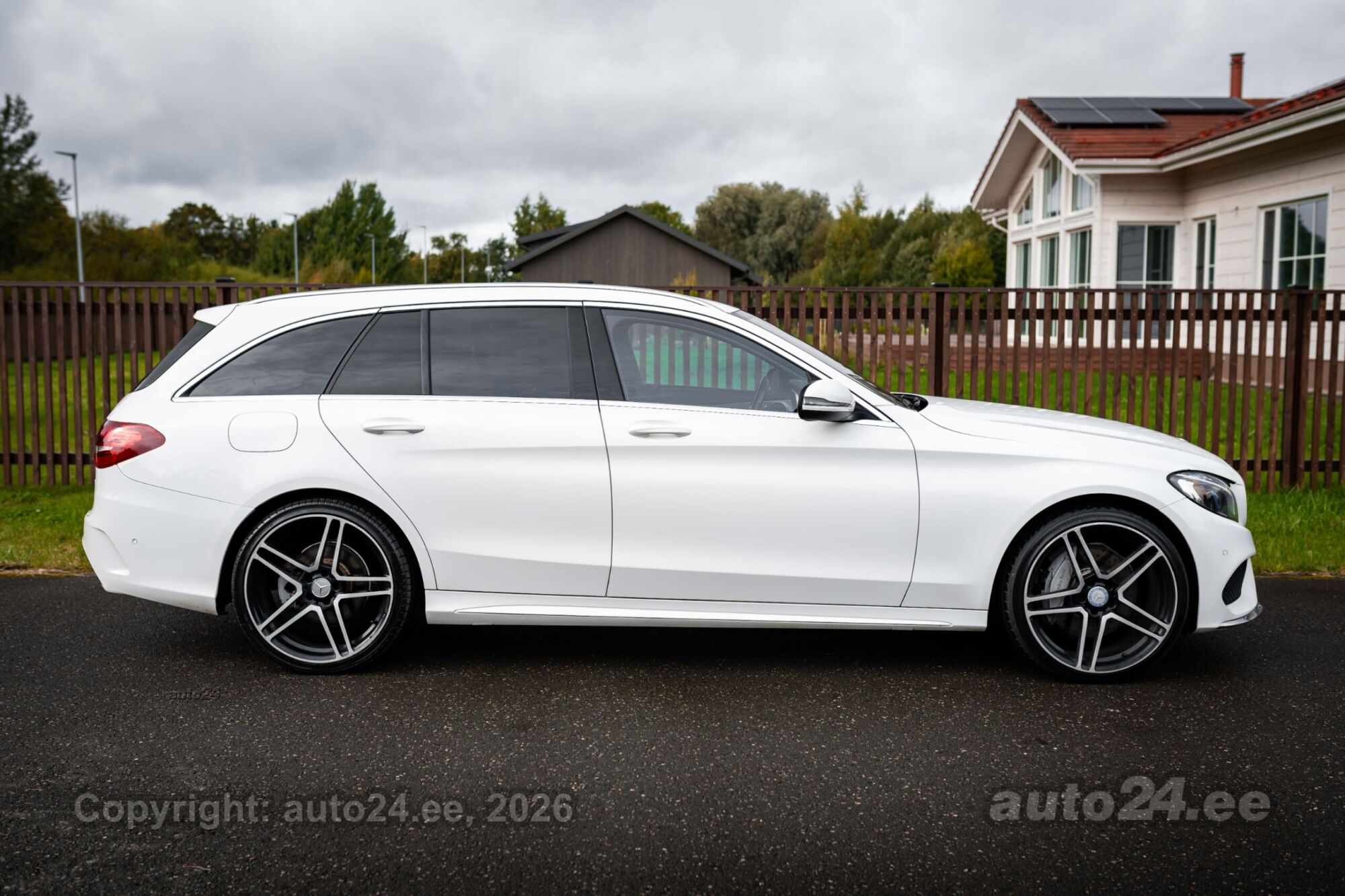 Mercedes-Benz C 350 - 5