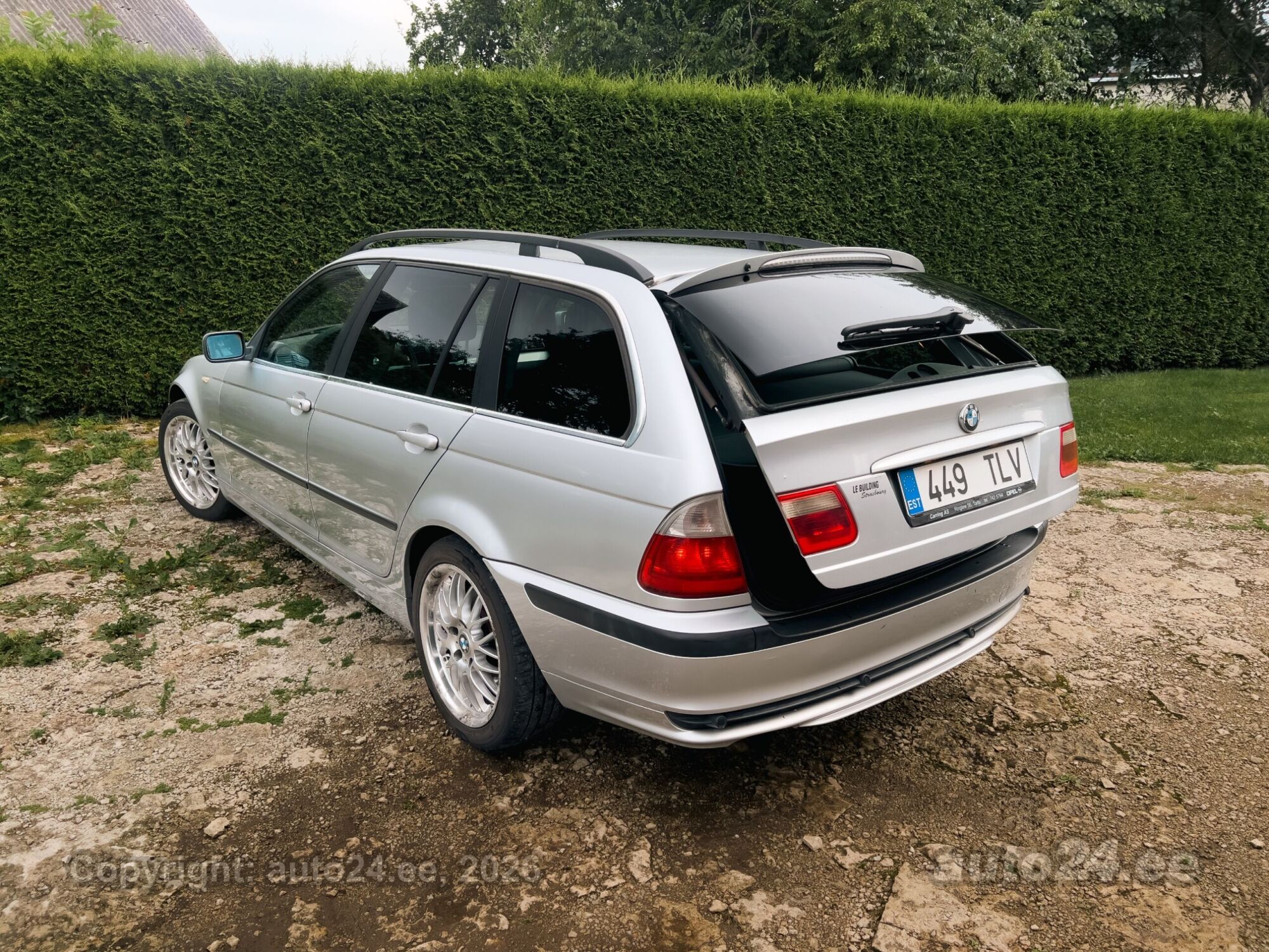 BMW 3-sarja 330 2.9 135kW 2002, kuva 4/10