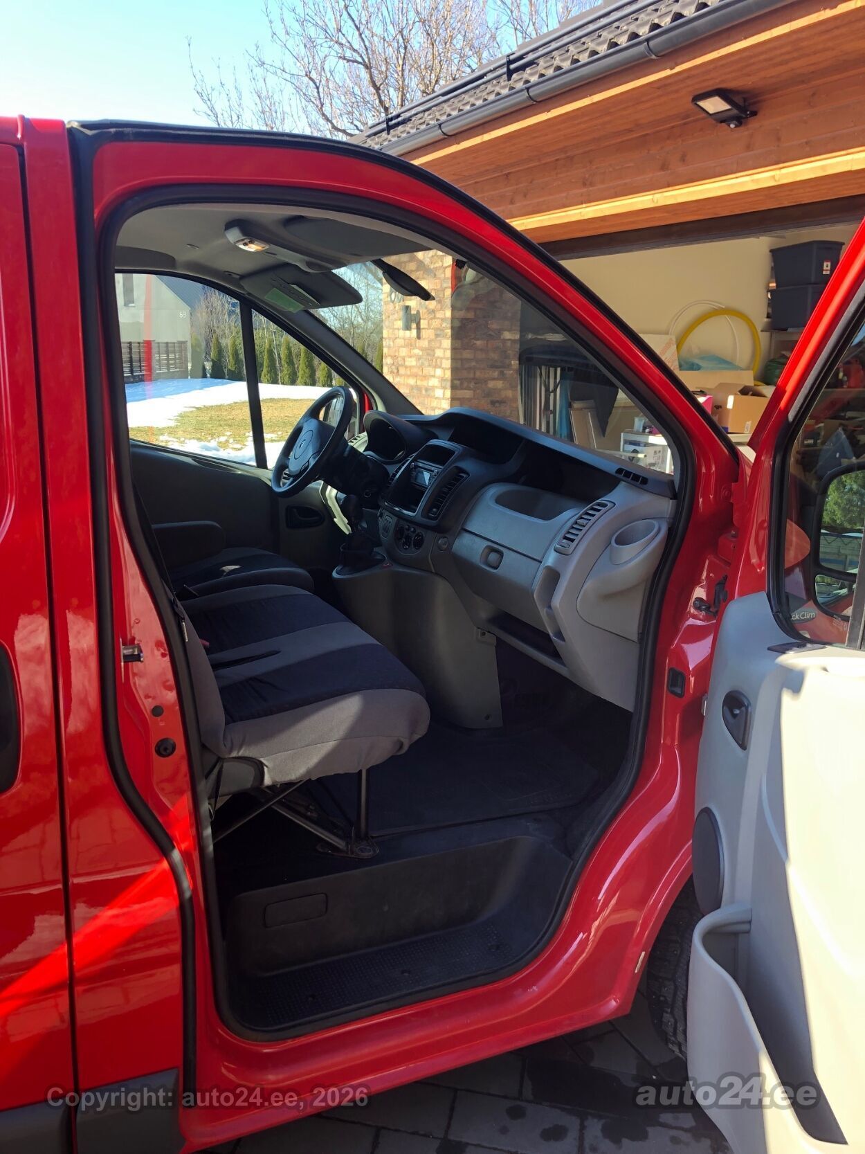 Renault Trafic Long 2.0 84kW 2013, kuva 5/6