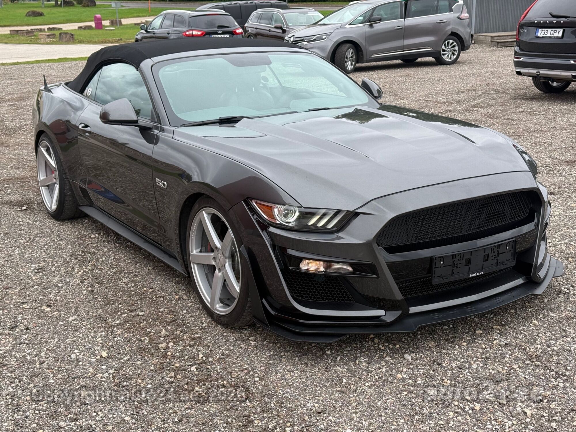 Ford Mustang - 2