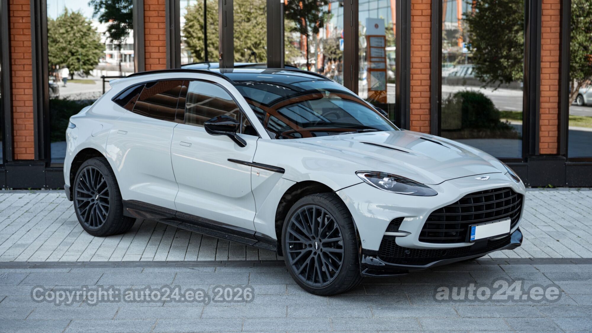 Aston Martin DBX 707 4.0 520kW 2024, kuva 7/10