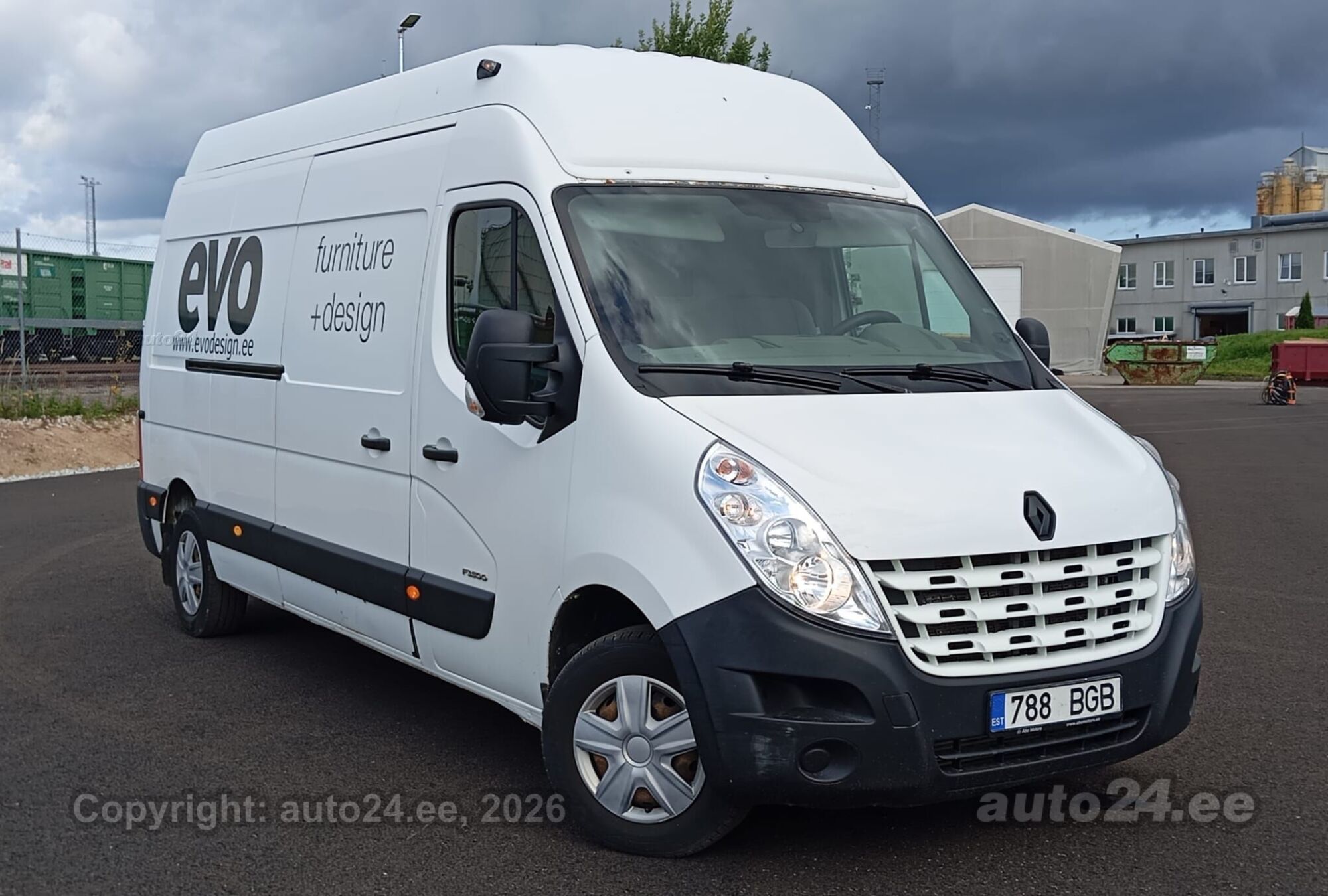 Renault Master L3H3 2.3 92kW 2012, kuva 3/10