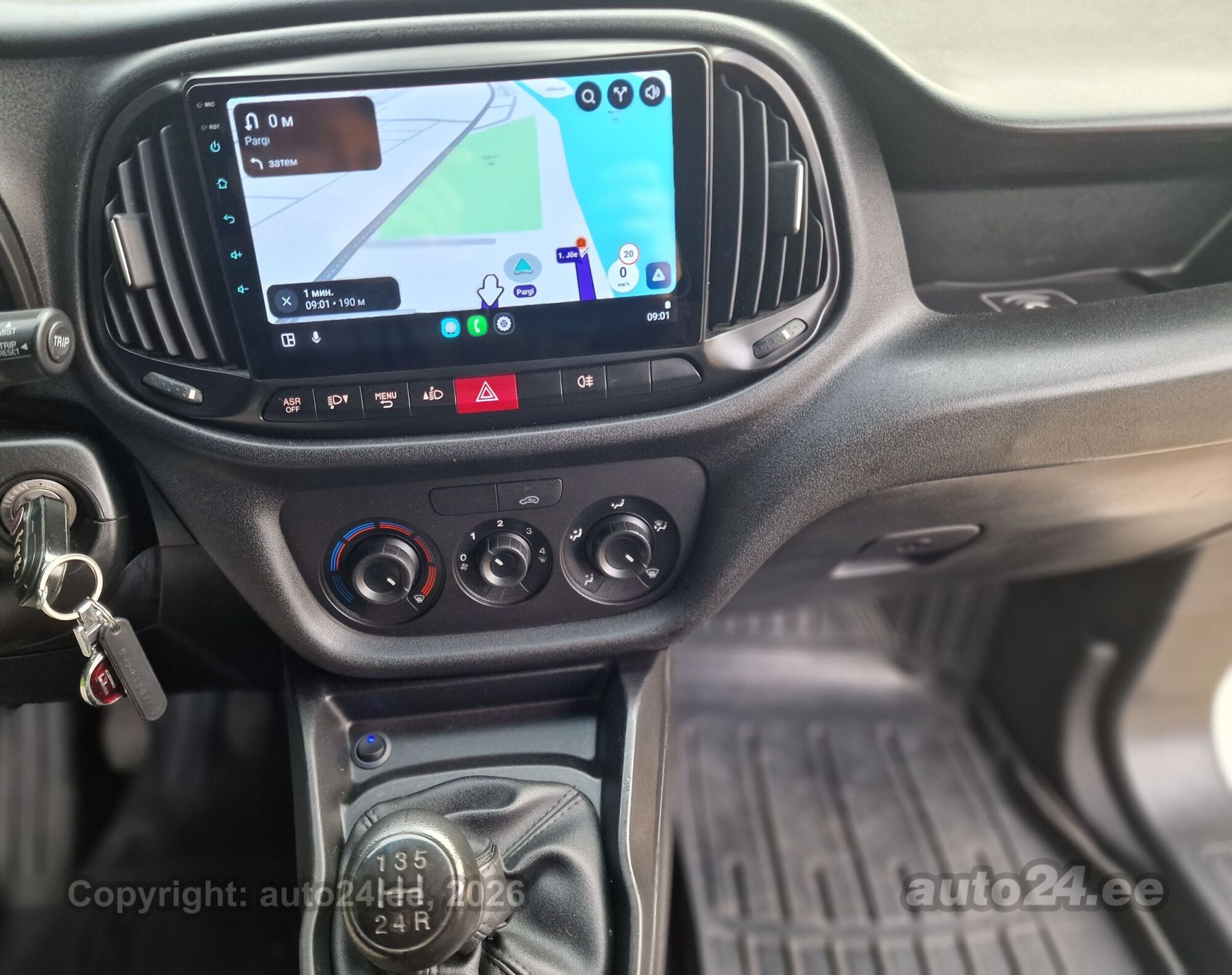 Fiat Doblo 2015 — photo 17