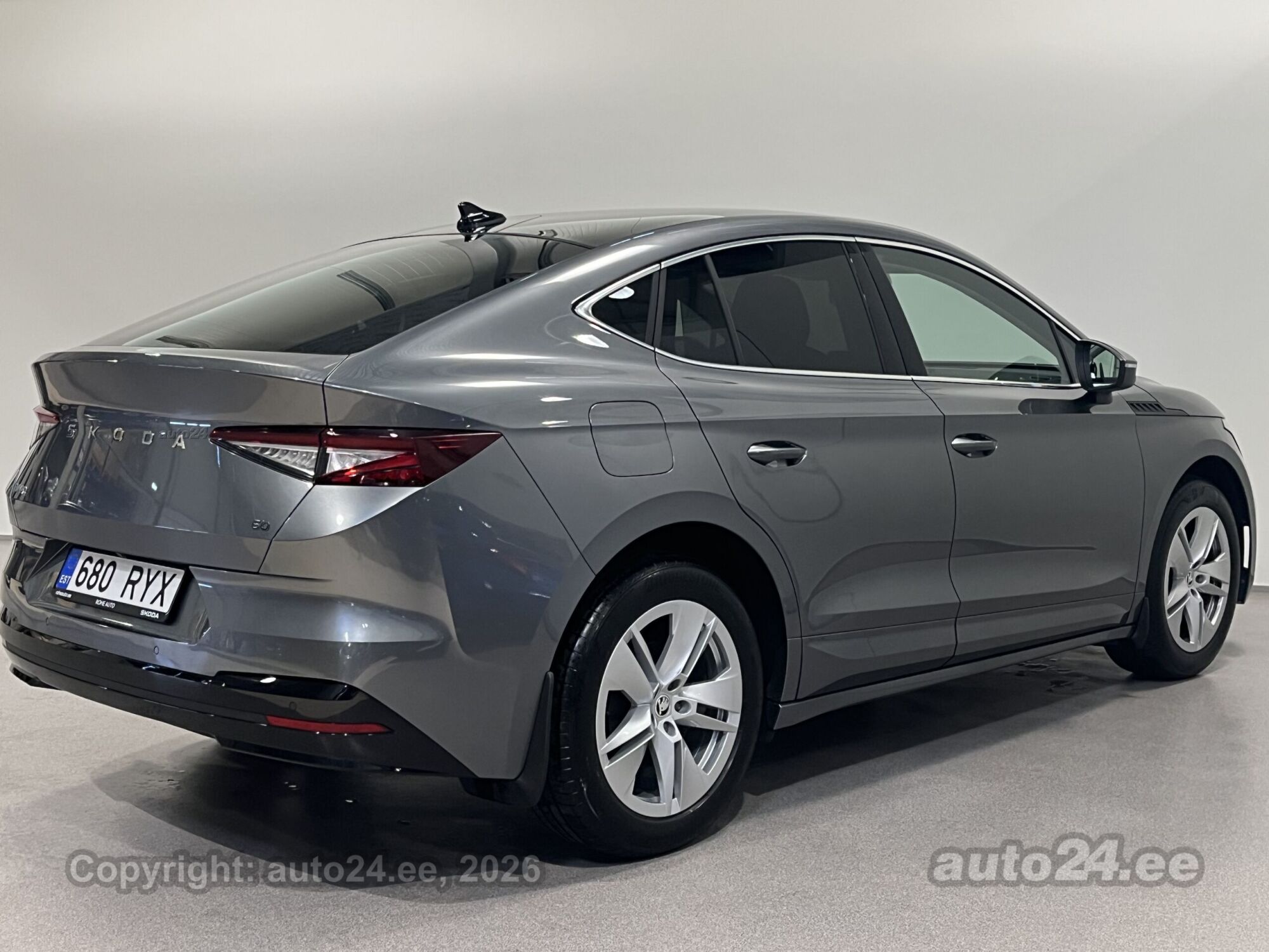 Škoda Enyaq - 4