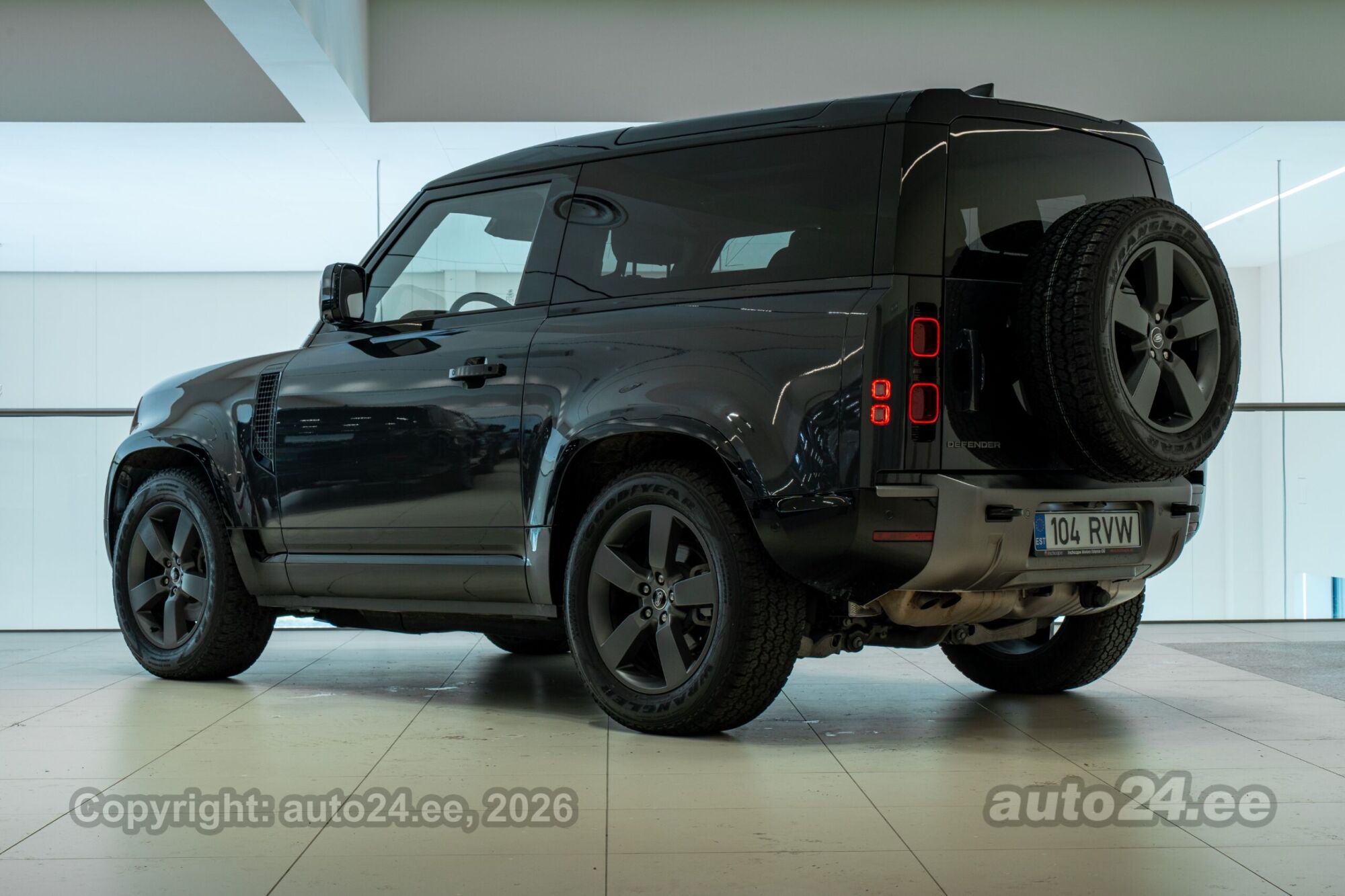 Land Rover Defender 2025, photo 4/10