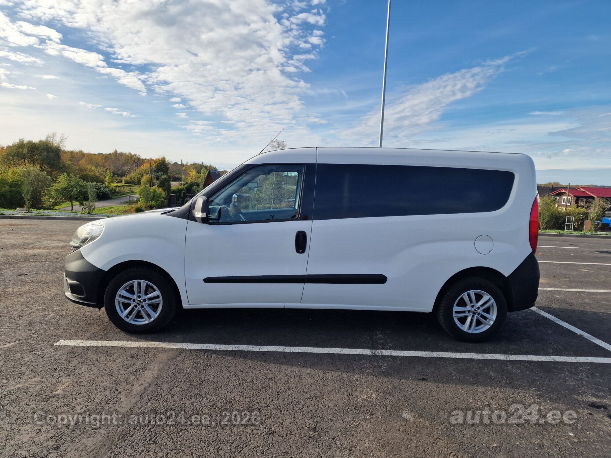 Fiat Doblo 2015 — photo 25