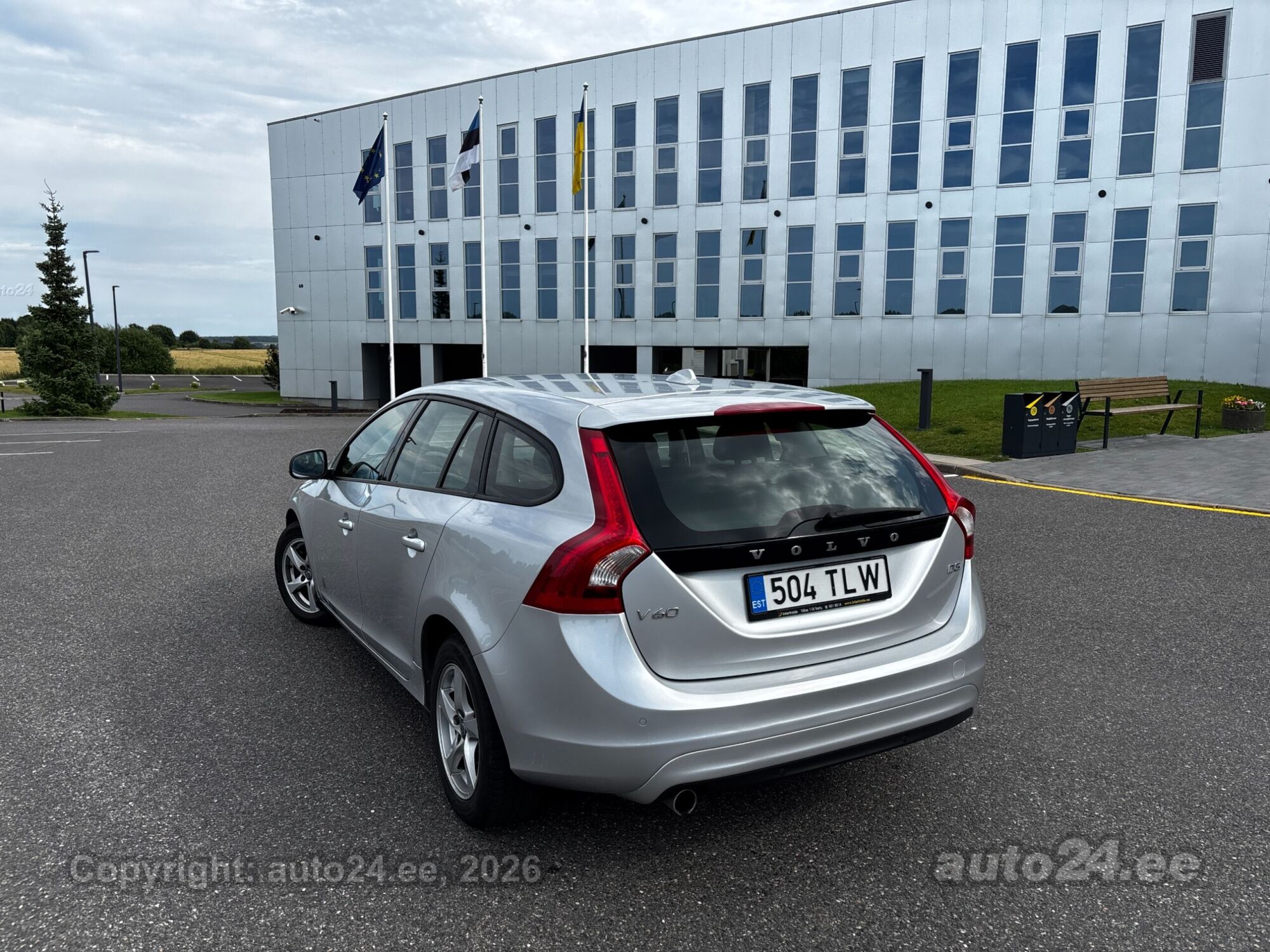 Volvo V60 Business 2.0 110kW 2016, photo 3/10