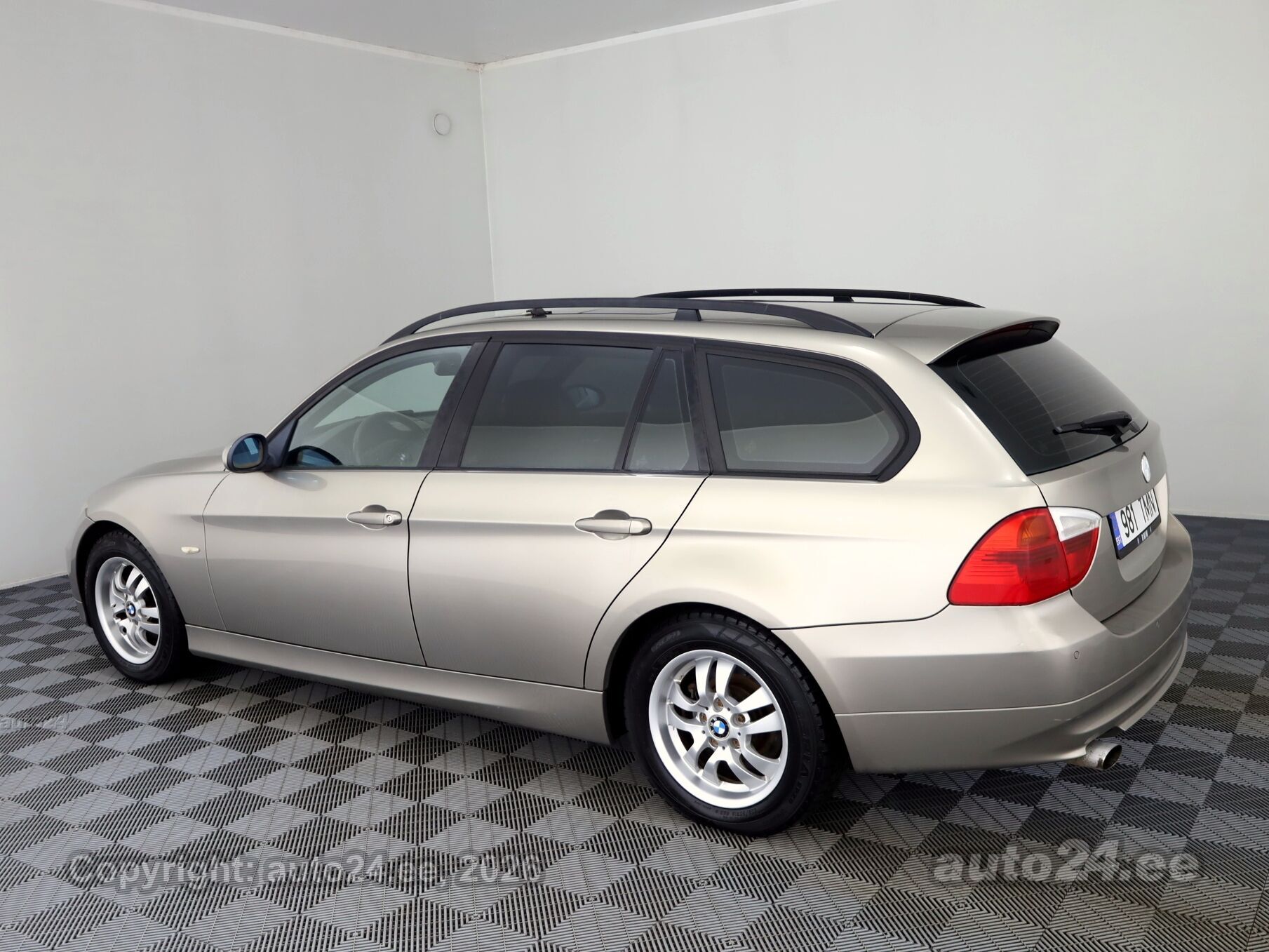 BMW 3 Series 2007 — engine 1995 cm³ (95 kW)