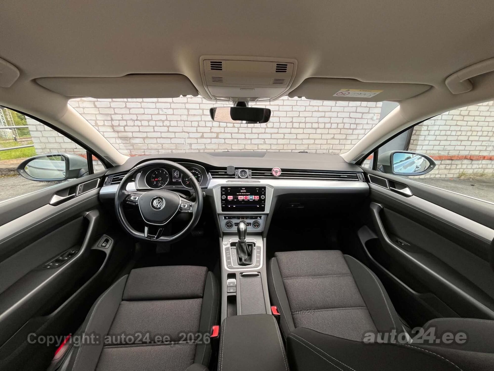Volkswagen Passat - 7