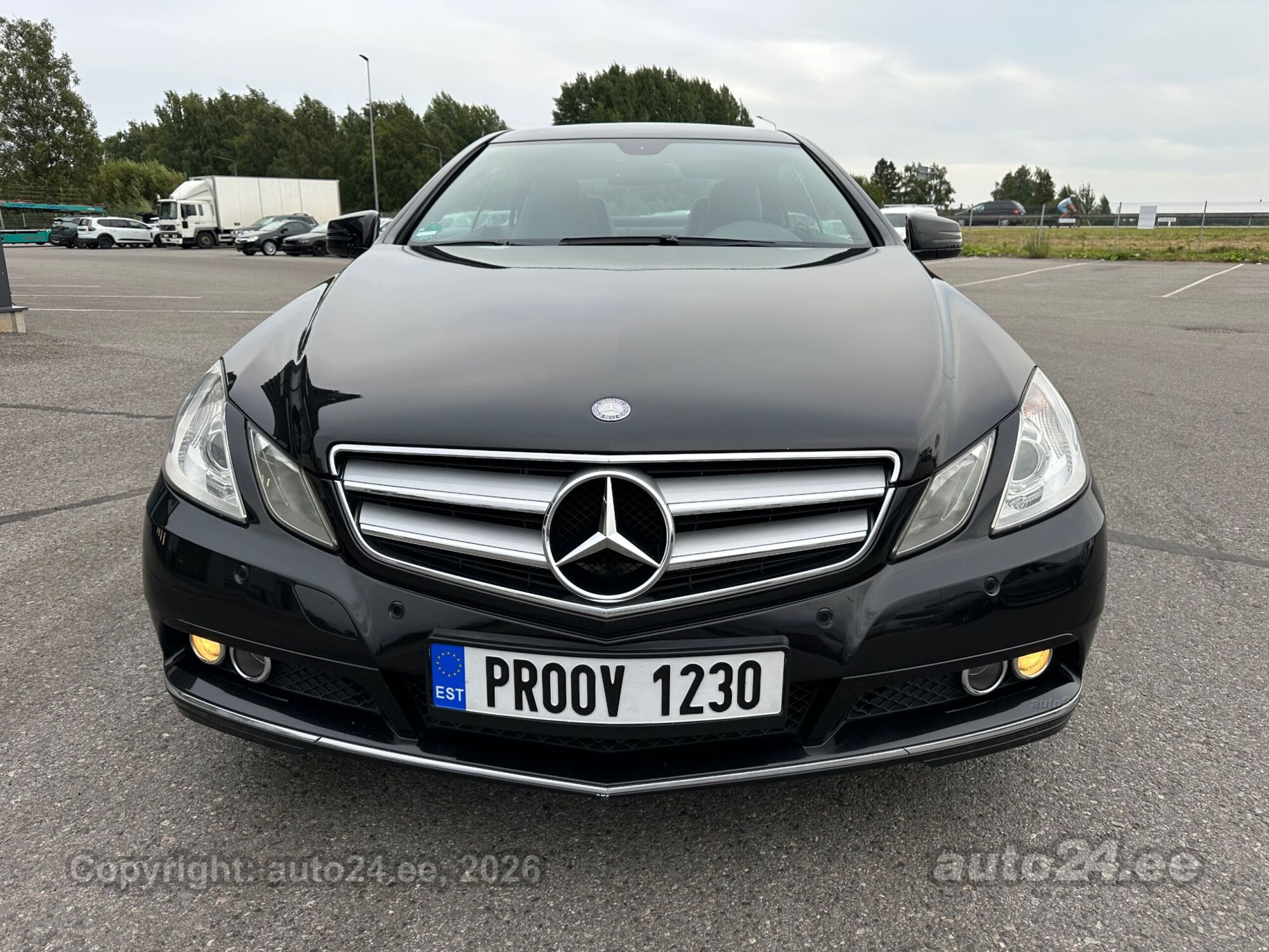 Mercedes-Benz E-sarja E 200 135kW 2010, kuva 2/10