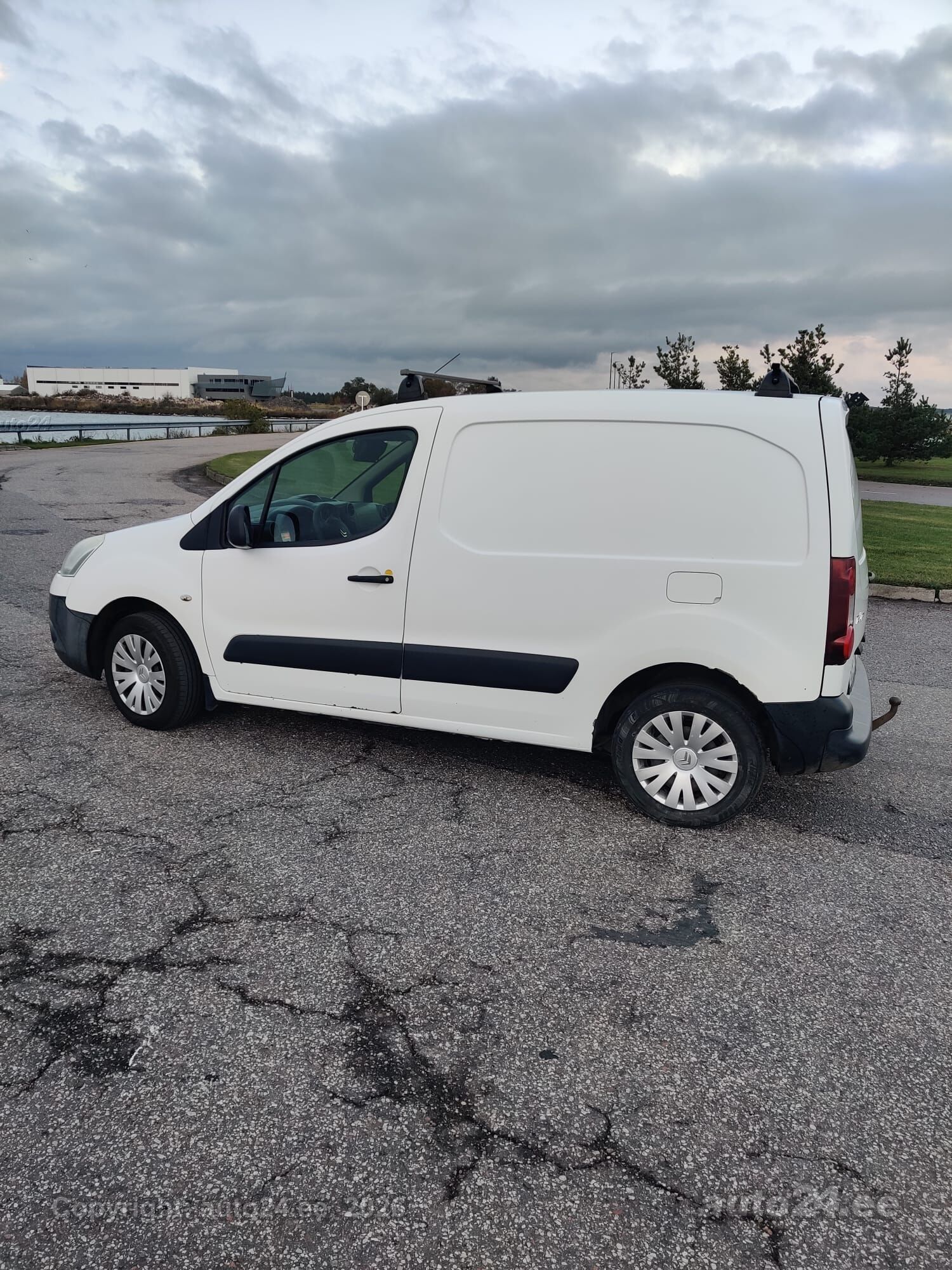 Citroen Berlingo 2013 — engine 1560 cm³ (66 kW)