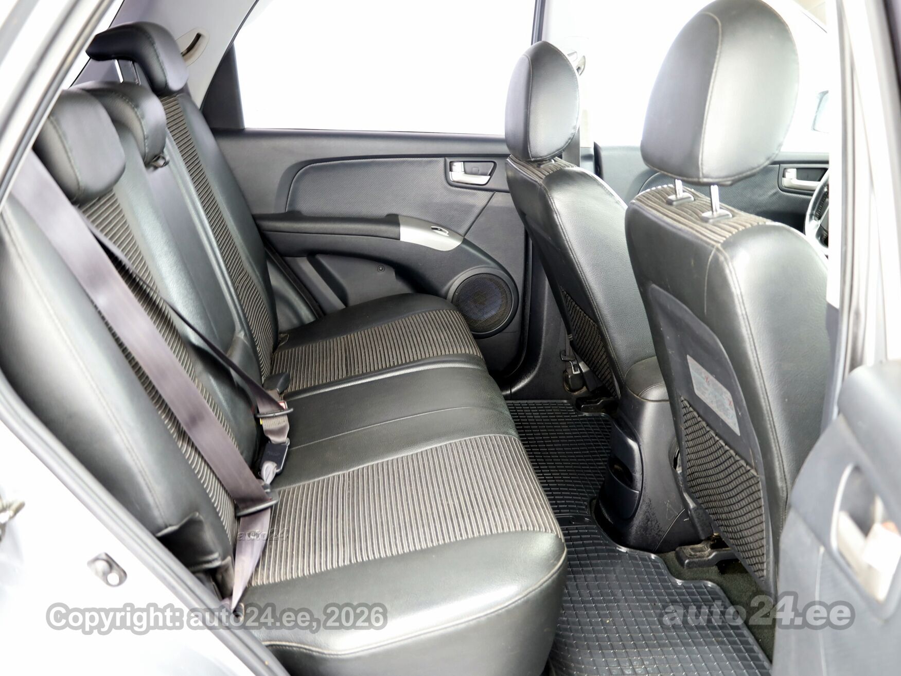Kia Sportage 2.0 104kW 2006, photo 7/7
