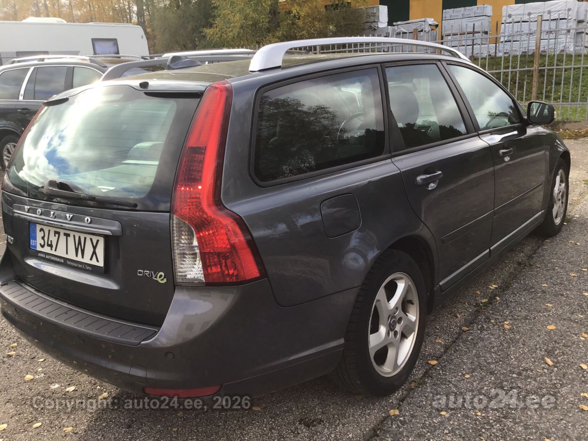 Volvo V50 2012 — двигун 1560 cm³ (84 kW)