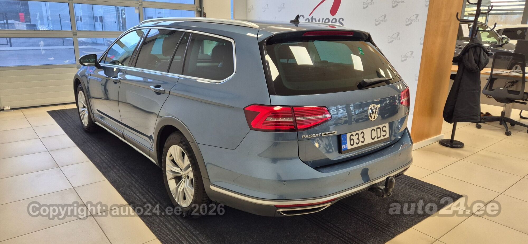 Volkswagen Passat - 4