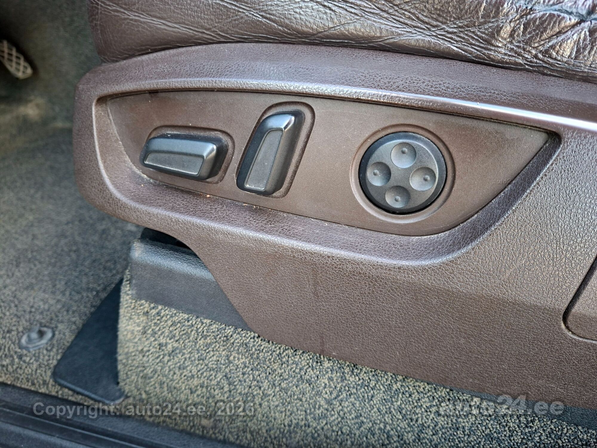 Audi Q7 2006 — photo 12