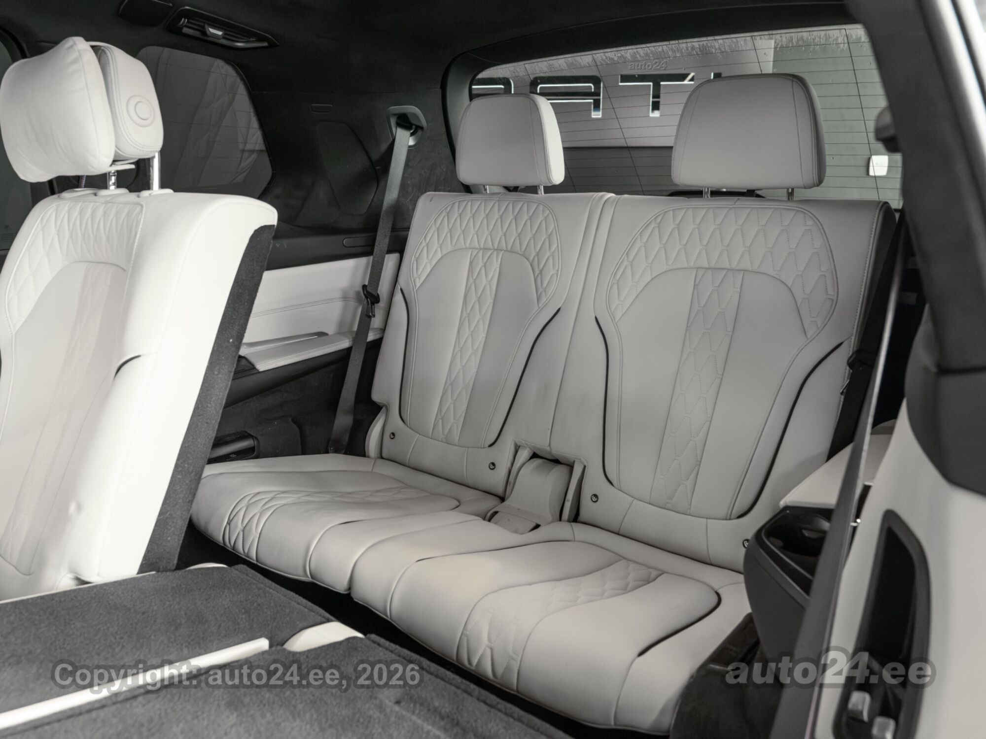 BMW X7 - 11