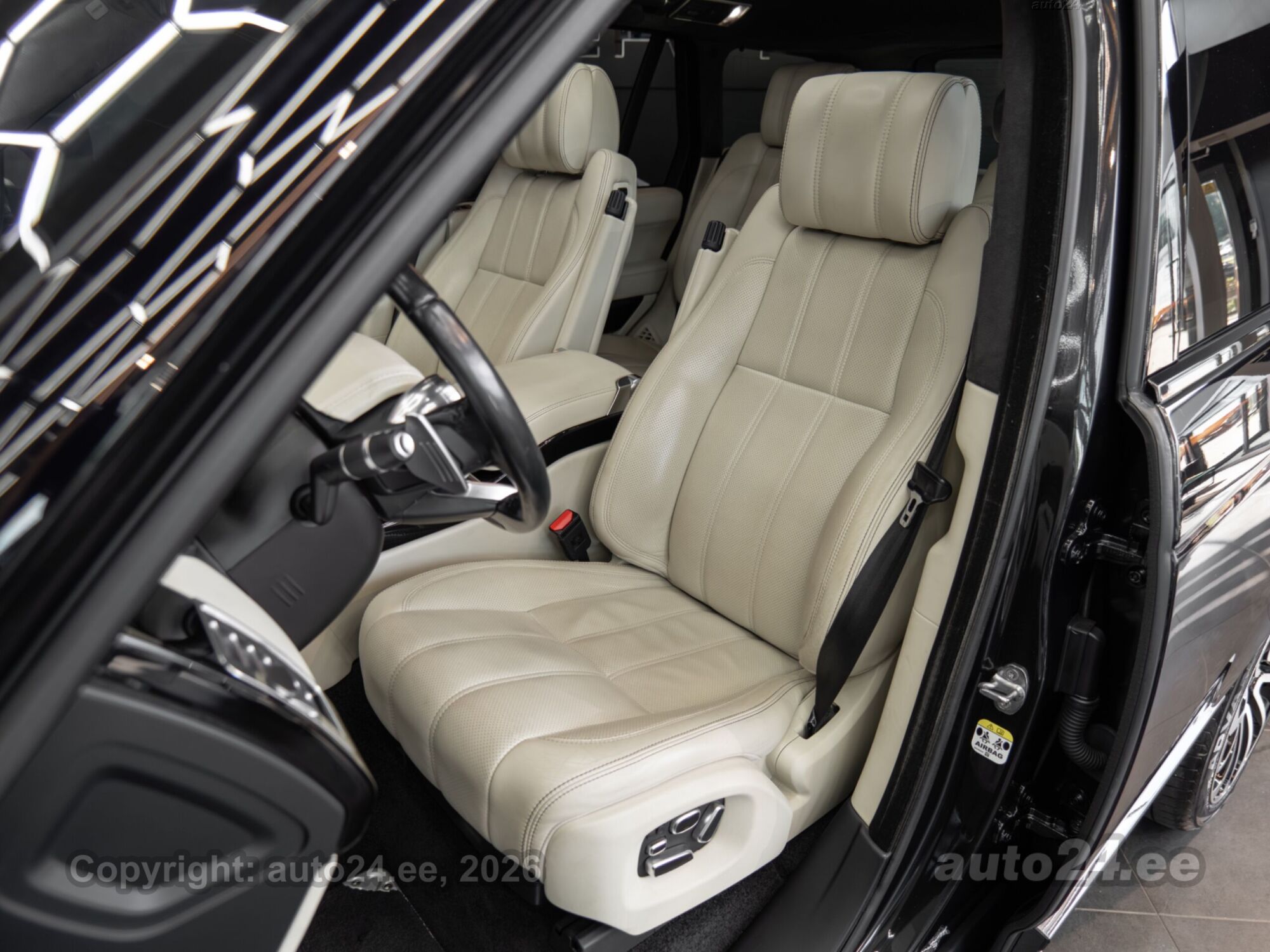 Land Rover Range Rover - 12