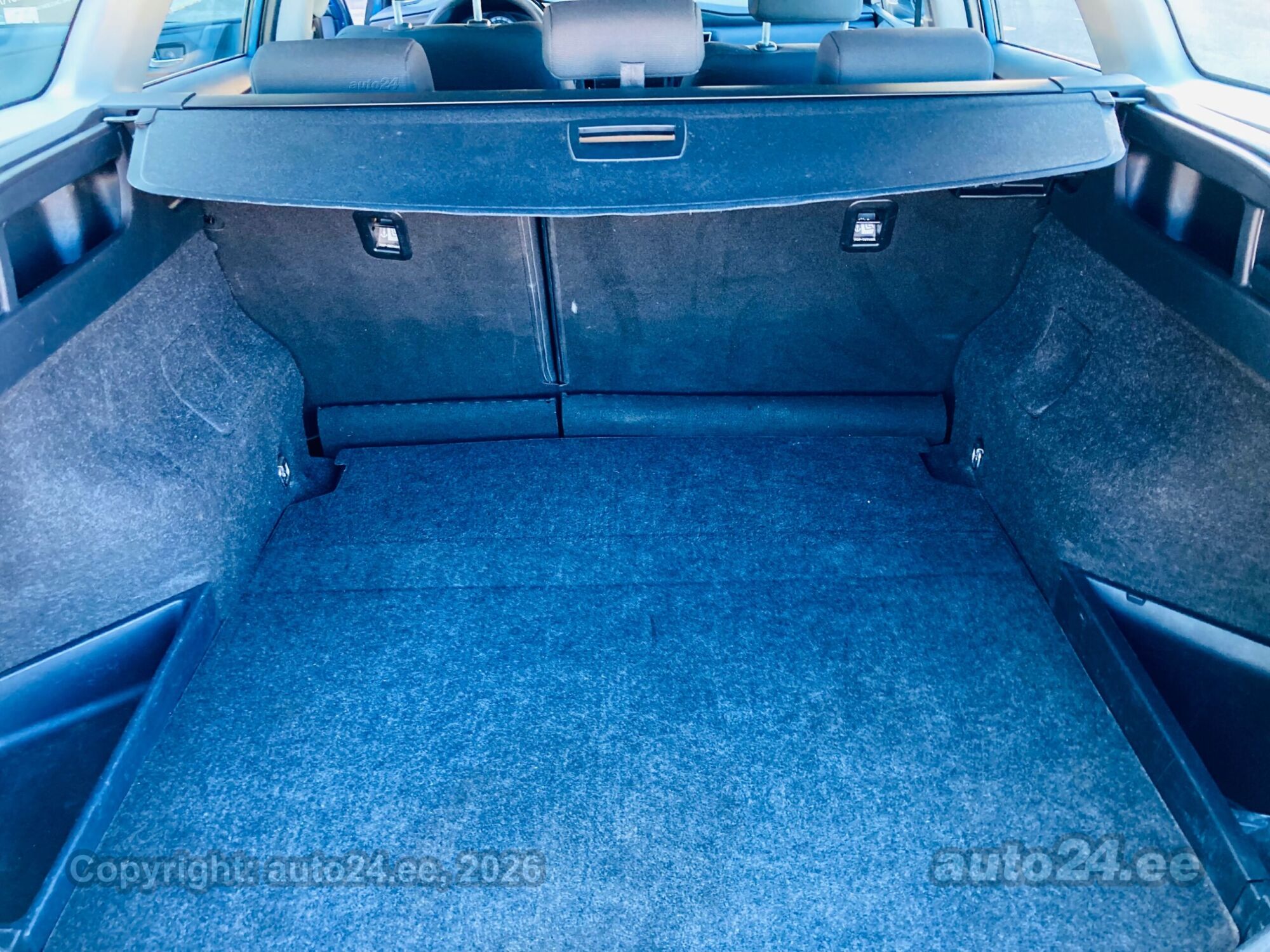 Toyota Auris Touring Sports 1.6 97kW 2016, photo 7/7