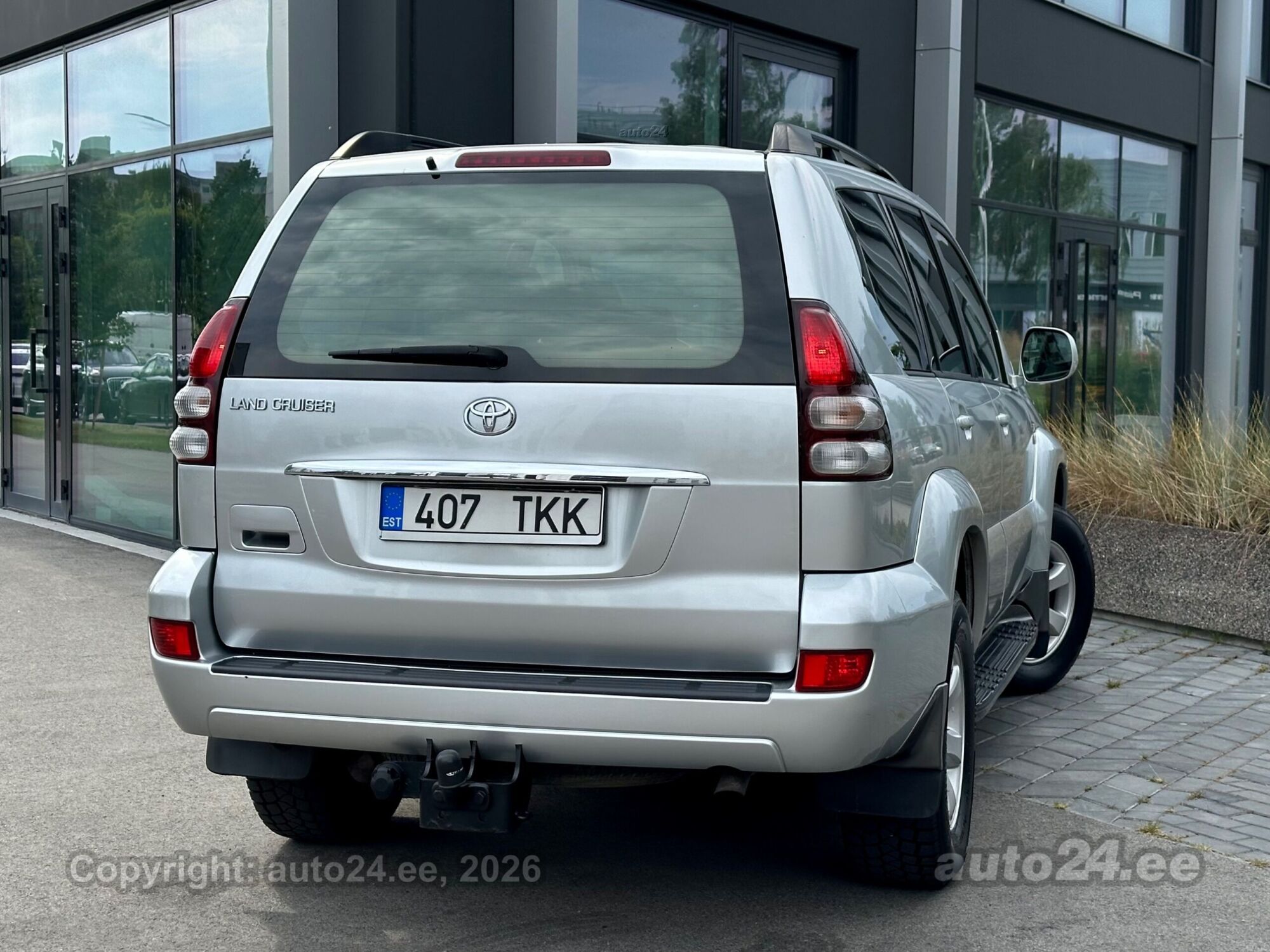 Toyota Land Cruiser Facelift 3.0 127kW 2007, kuva 7/10