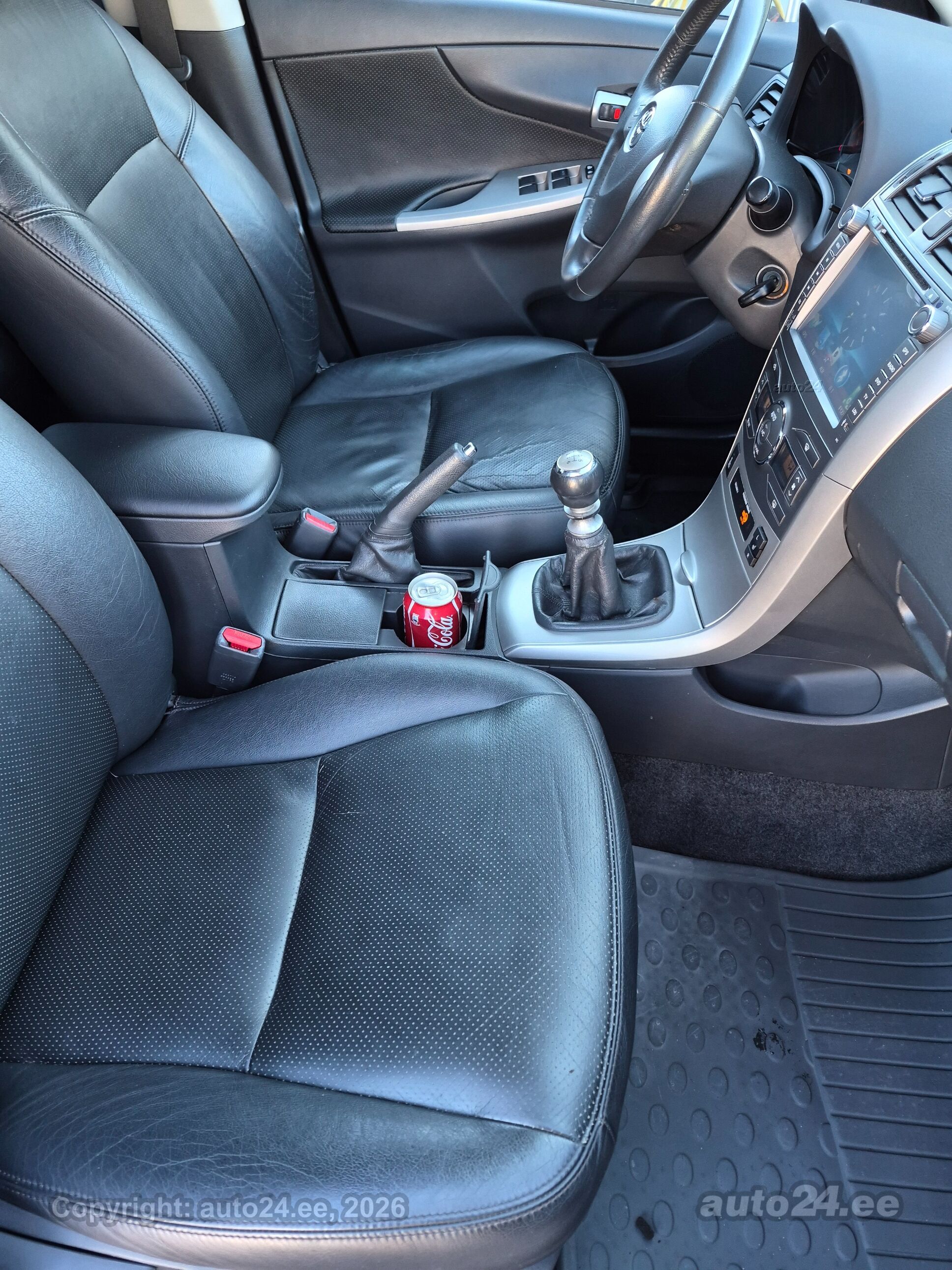Toyota Corolla - 12