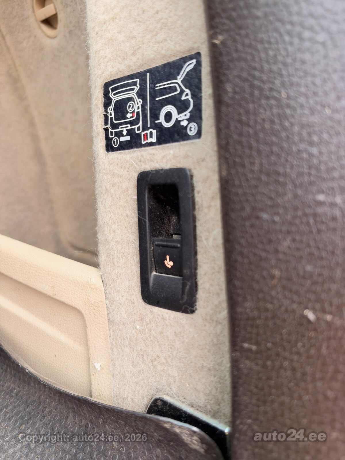 Volkswagen Passat 2013 — photo 18