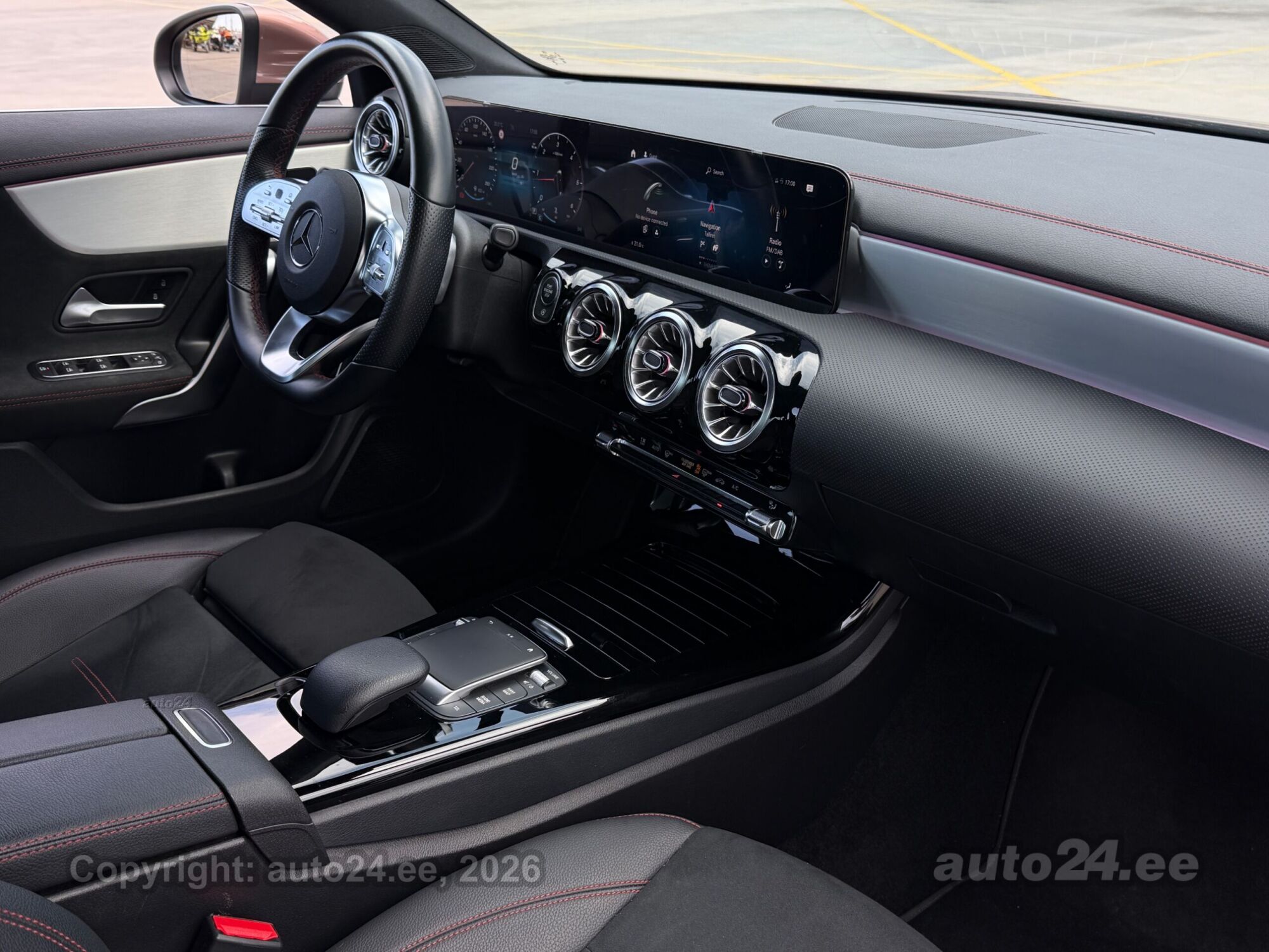 Mercedes-Benz CLA 220 - 9