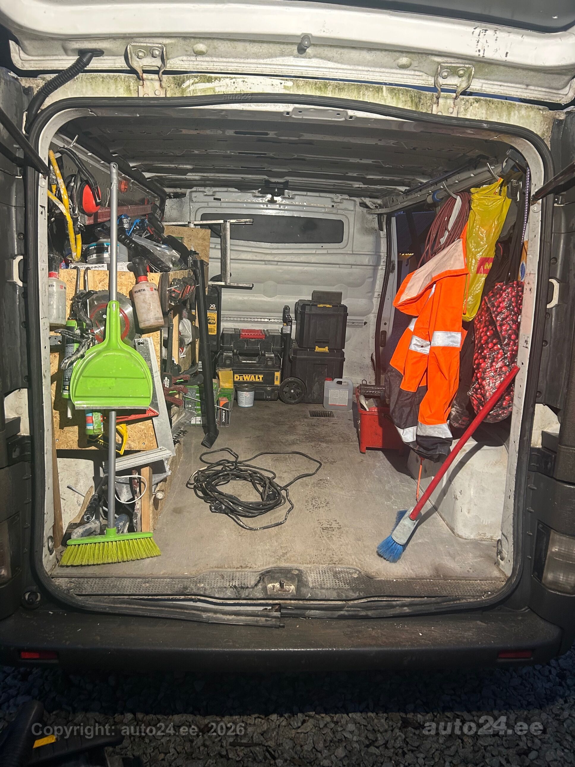 Renault Trafic 1.9 60kW 2005, kuva 4/5