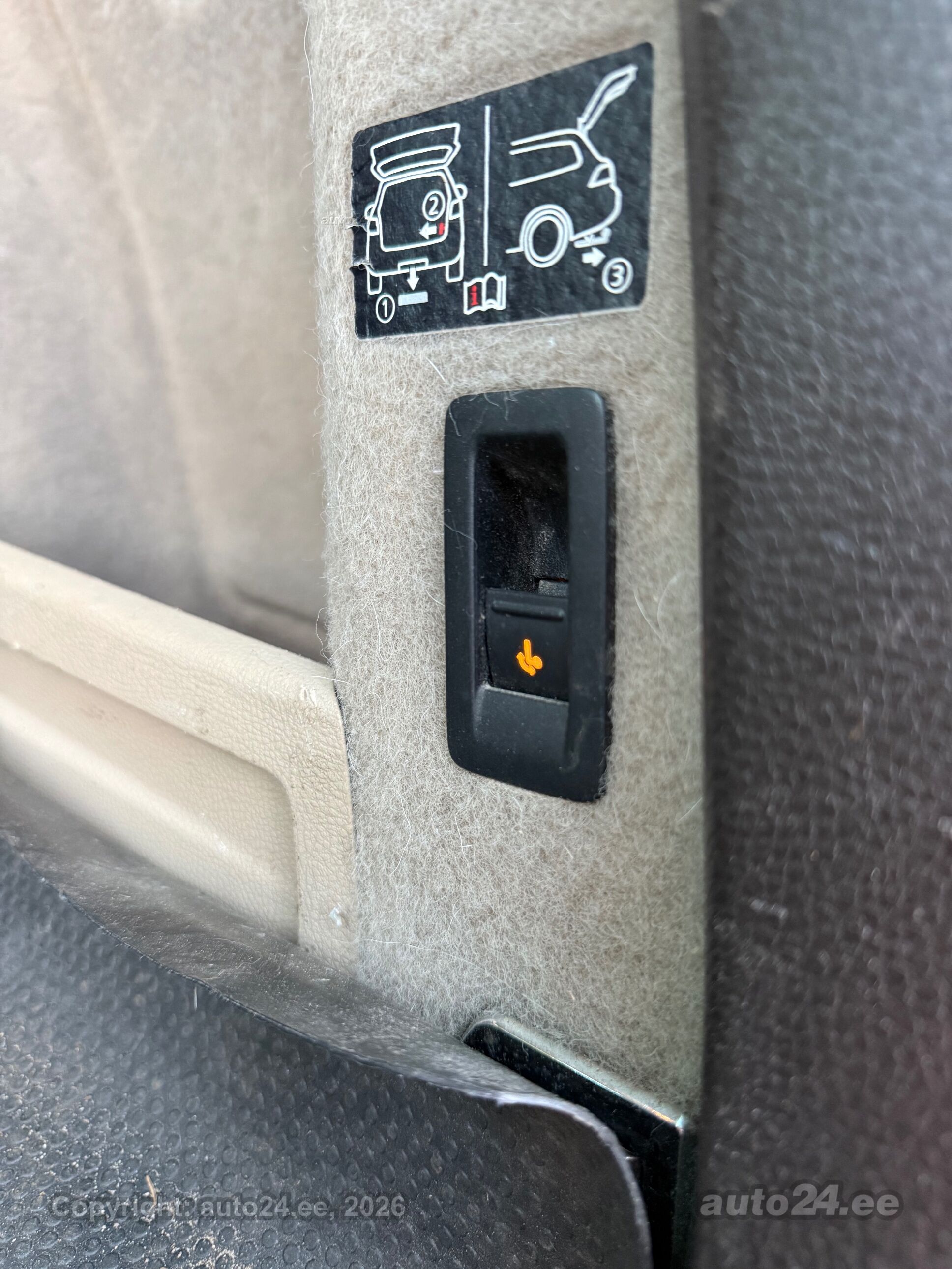 Volkswagen Passat 2013 — photo 13