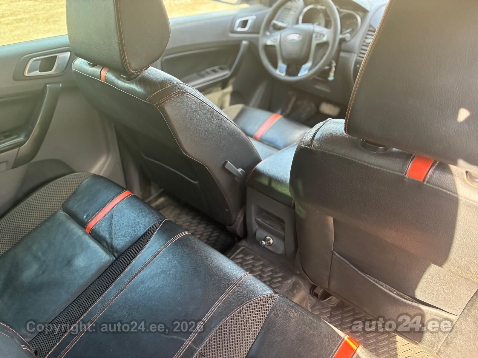 Ford Ranger 2014 — photo 8