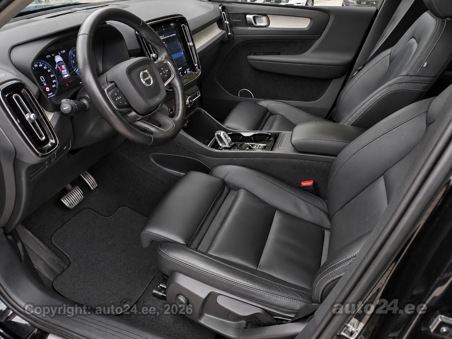 Volvo XC40 - 4