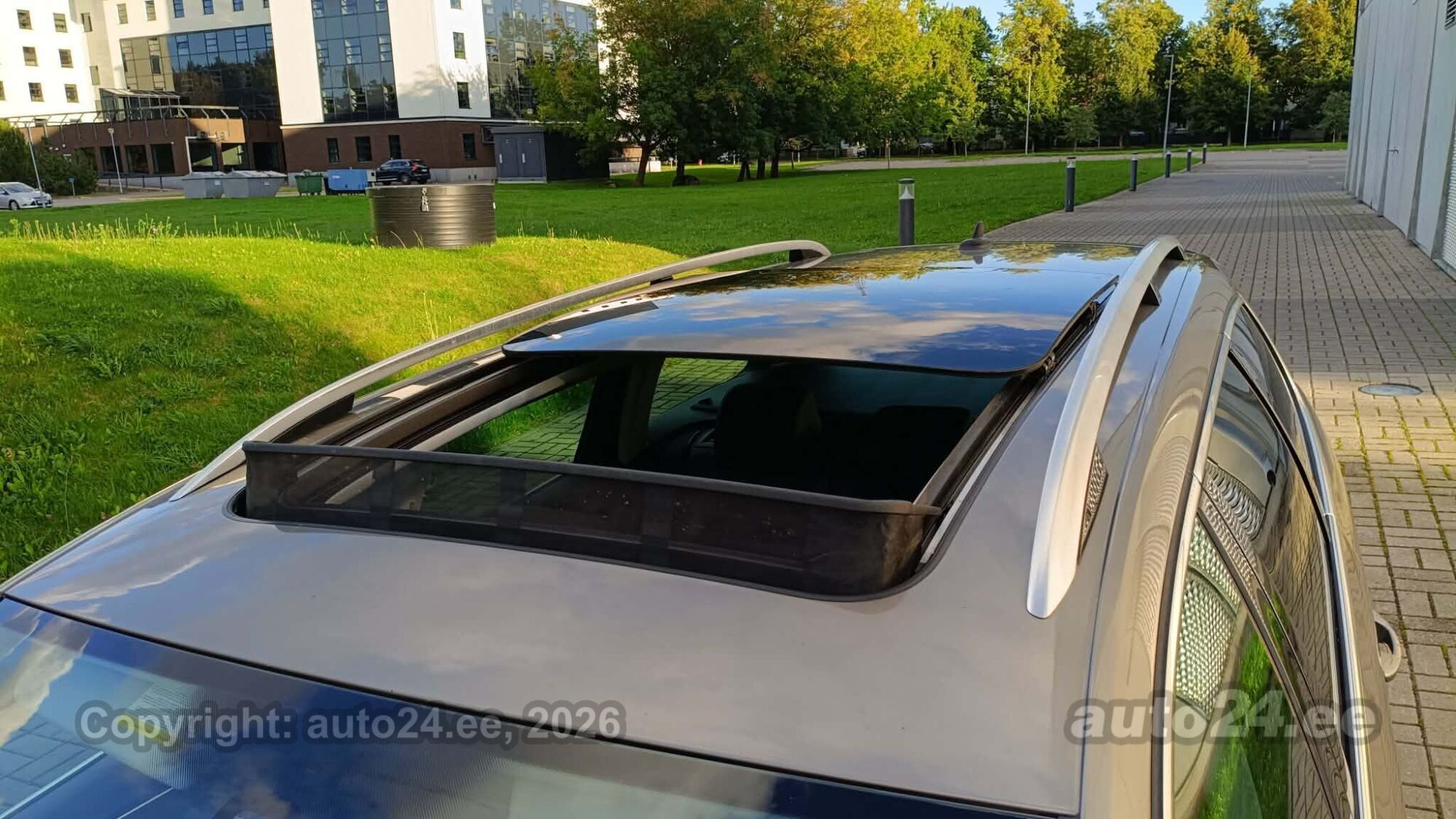 Volkswagen Passat - 12