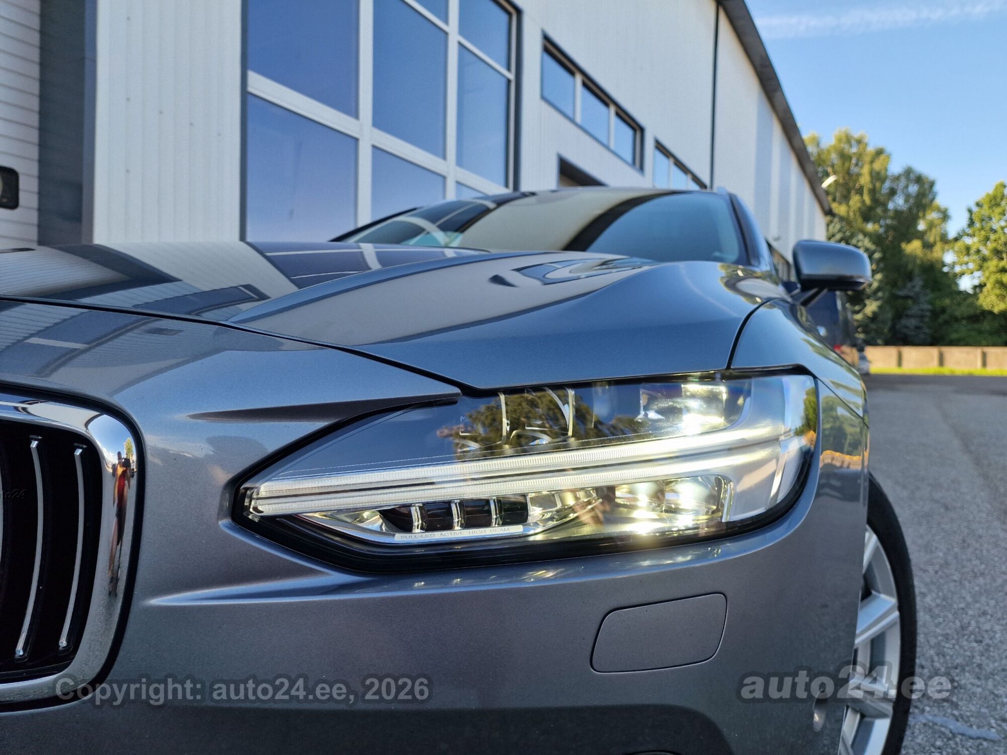 Volvo V90 INSCRIPTION 2.0 R4 D4 140kW 2018, photo 4/10
