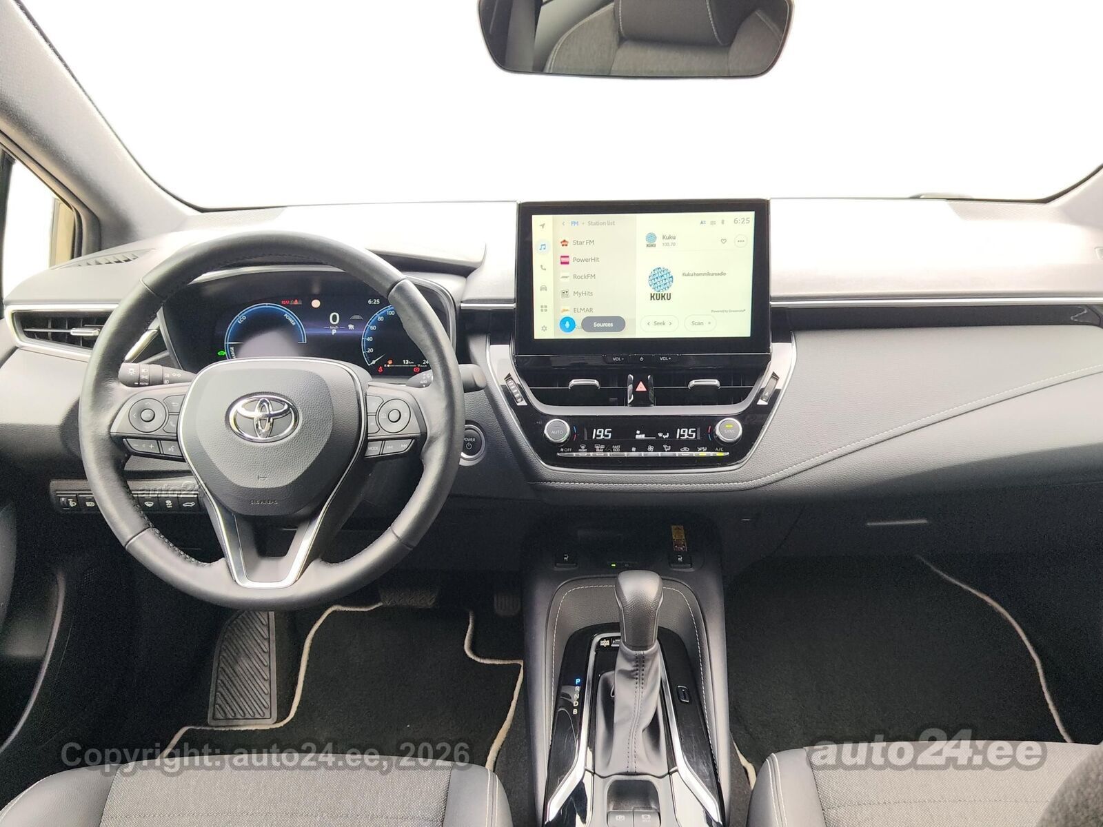 Toyota Corolla - 8
