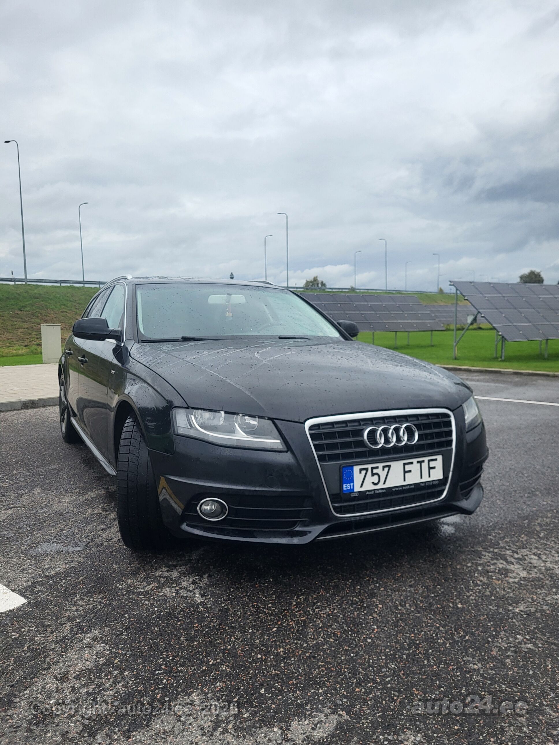 Audi A4 2011 — rear view