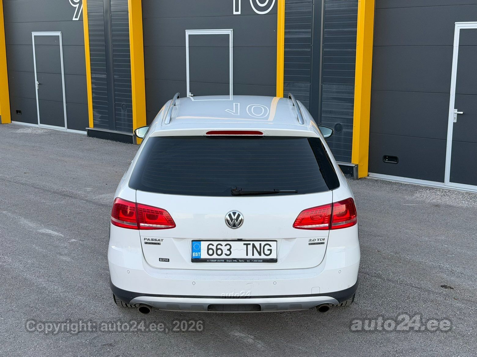 Volkswagen Passat 2014 — двигун 1968 cm³ (130 kW)