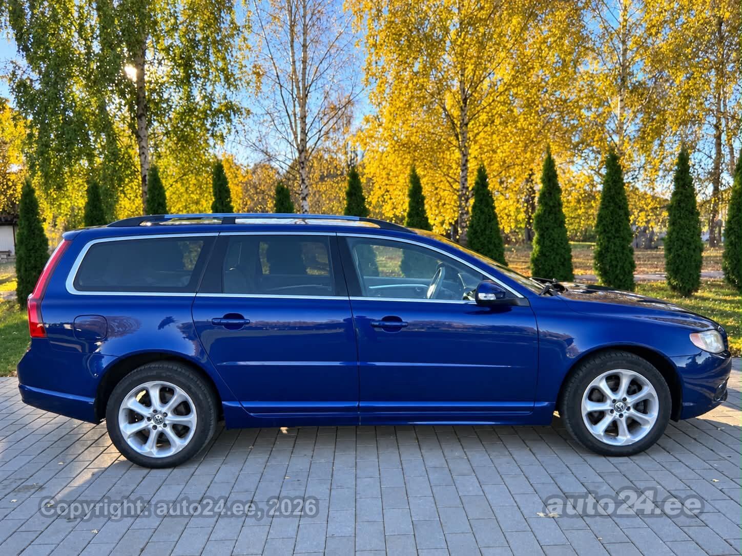 Volvo V70 2008 — photo 11