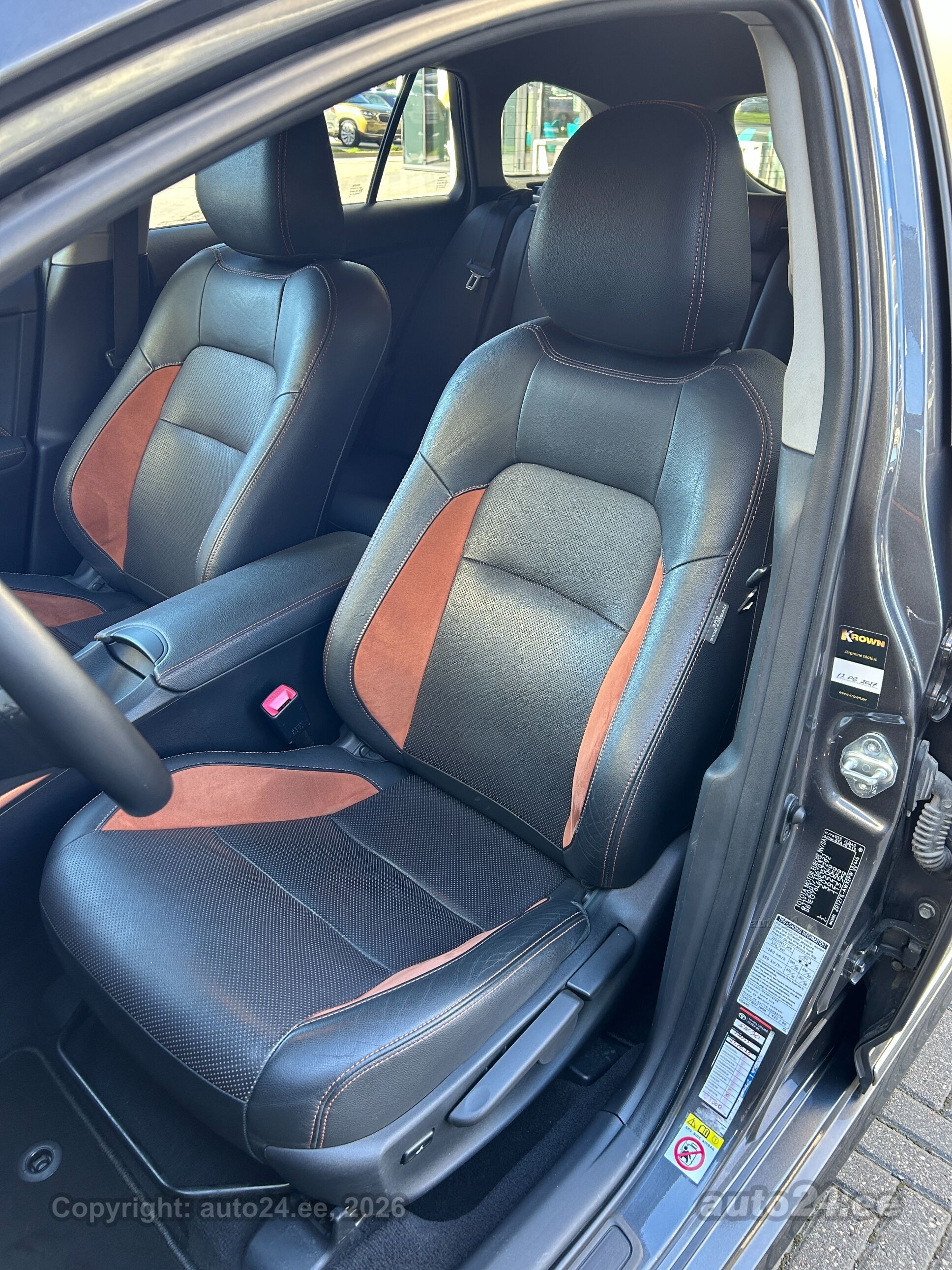 Toyota Avensis - 9