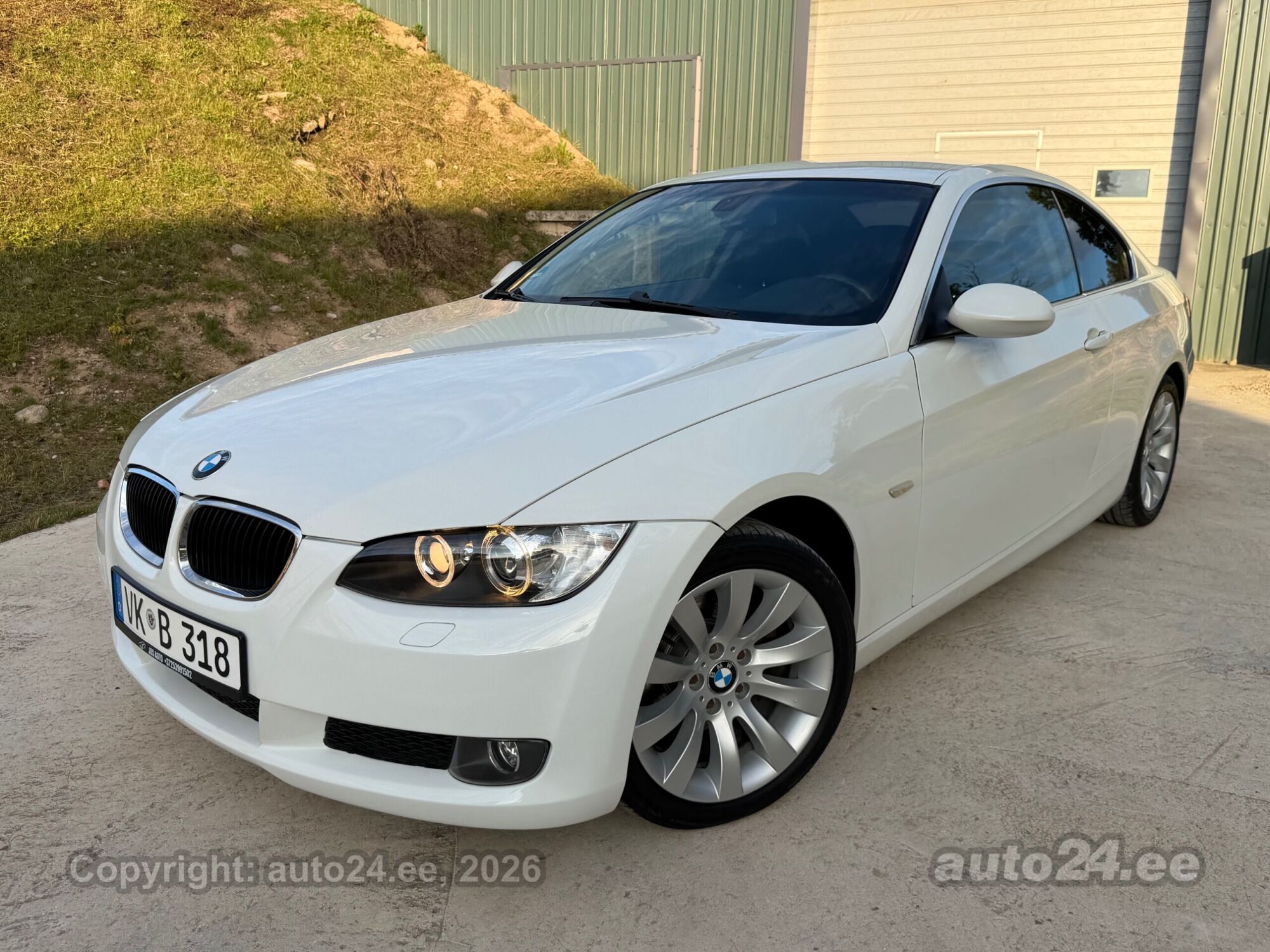 BMW 320 D Pre-Facelift Coupe 2.0 D 130kW