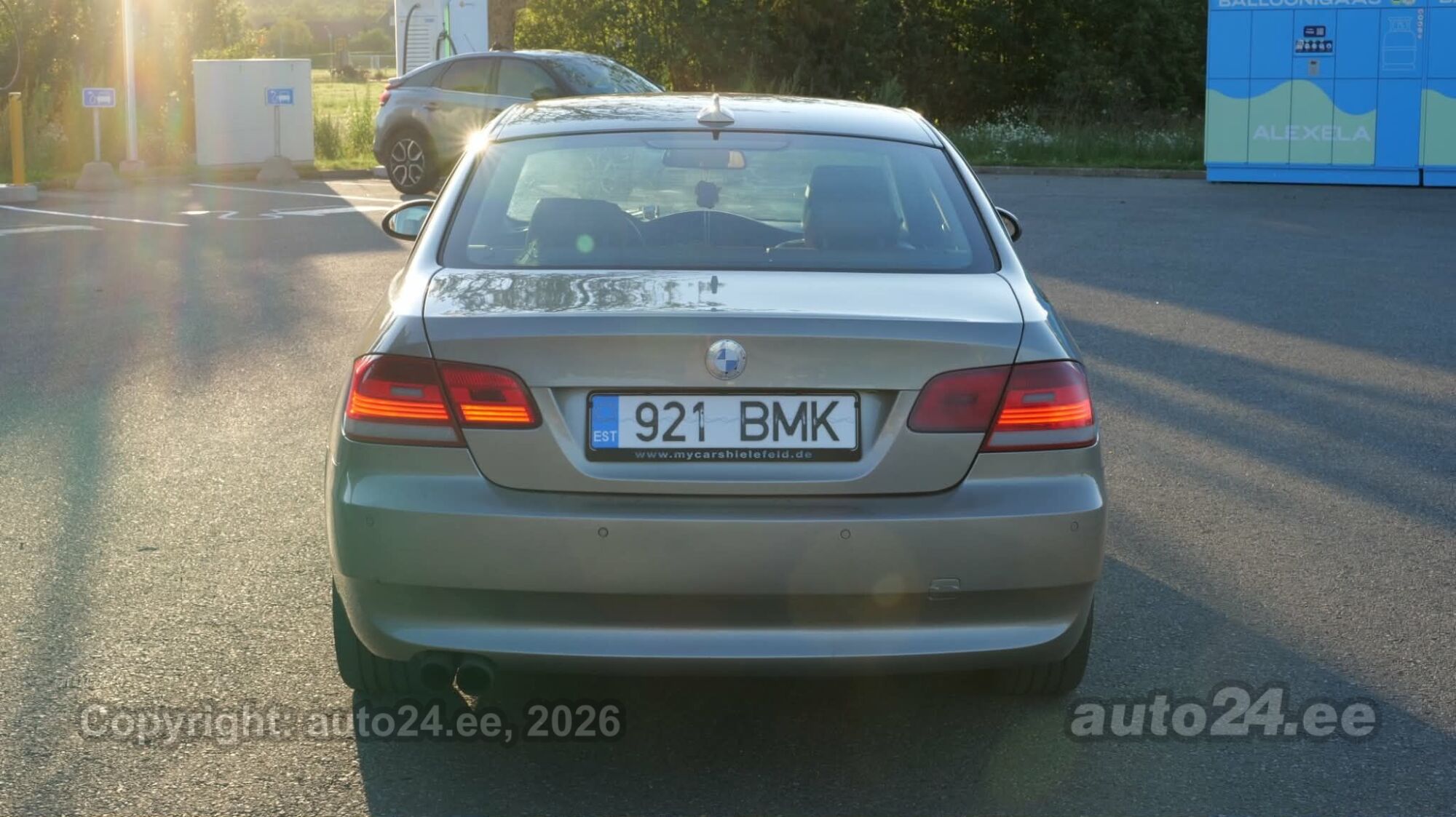 BMW 3-sarja 2007, kuva 6/10