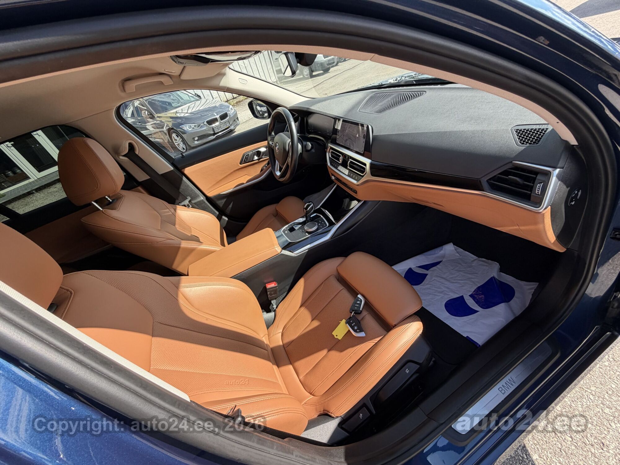 BMW 3-sarja 2022, photo 5/10