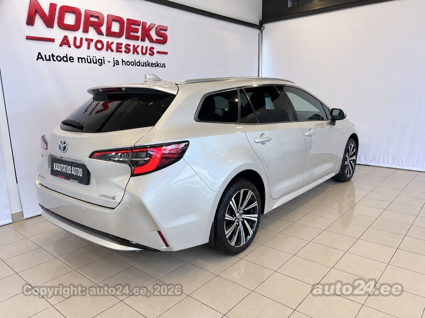 Toyota Corolla - 2