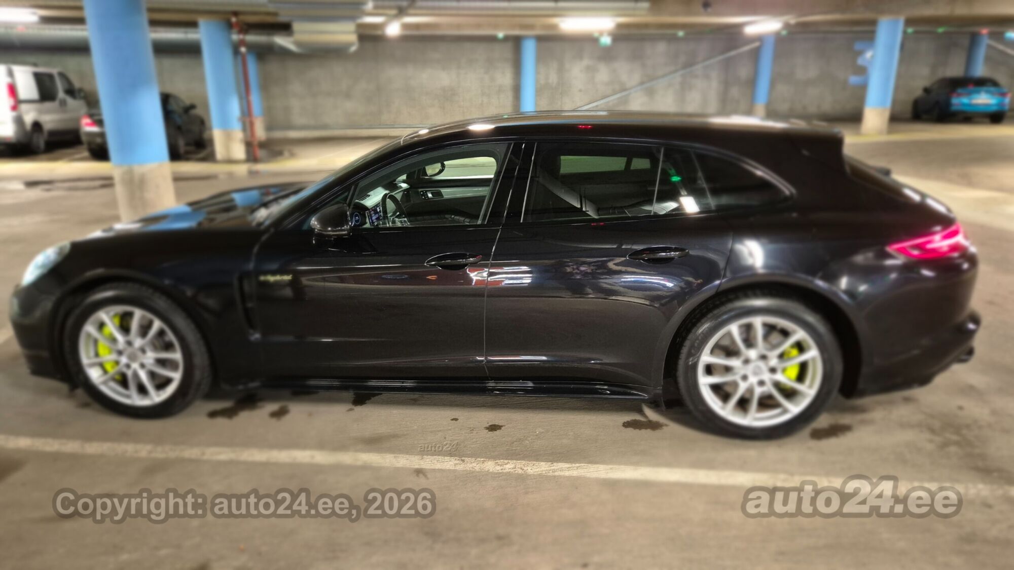 Porsche Panamera - 6
