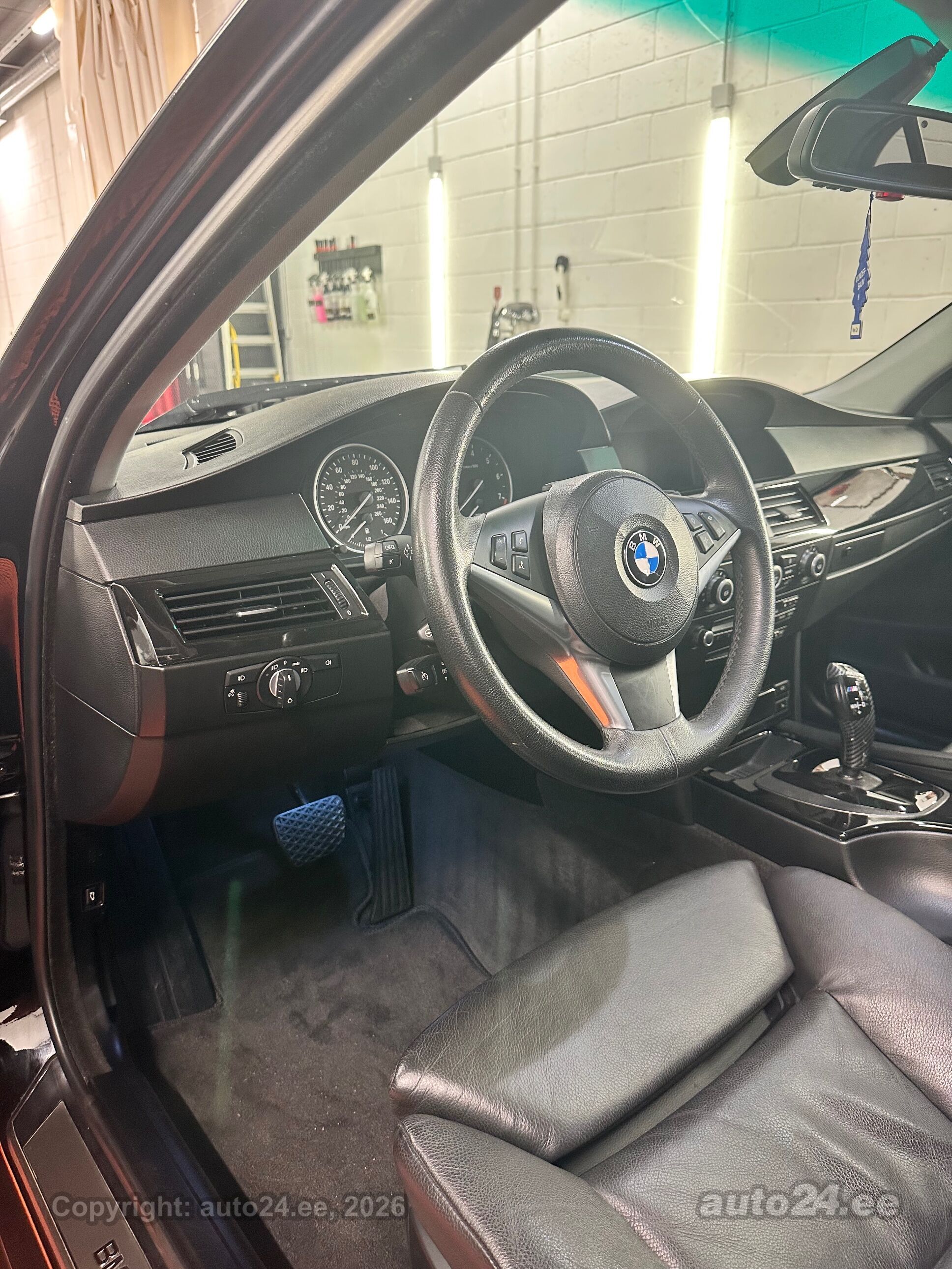 BMW 5-sarja 528 3.0 172kW 2008, kuva 7/10