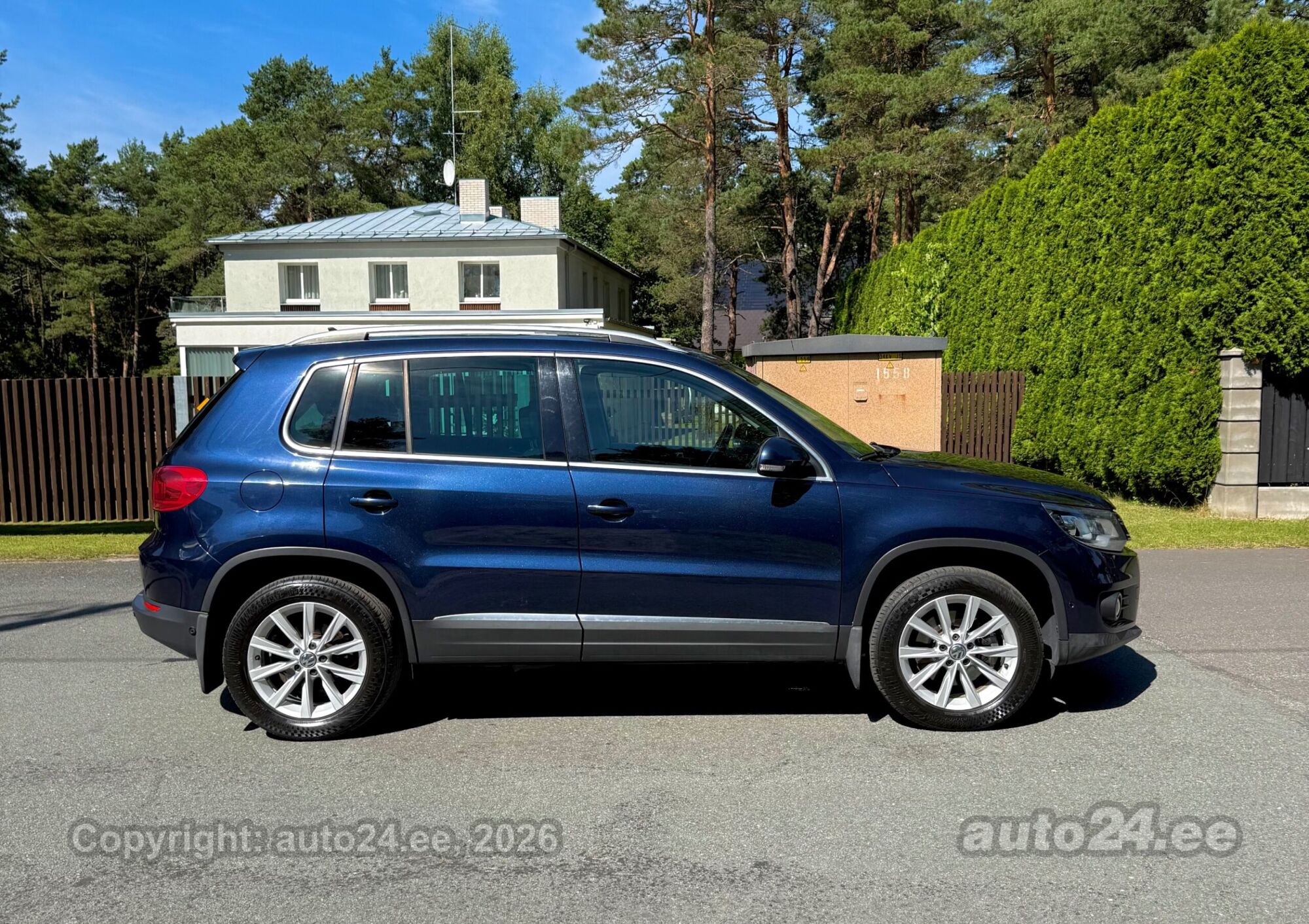 Volkswagen Tiguan Highline 2.0 103kW 2012, kuva 7/10
