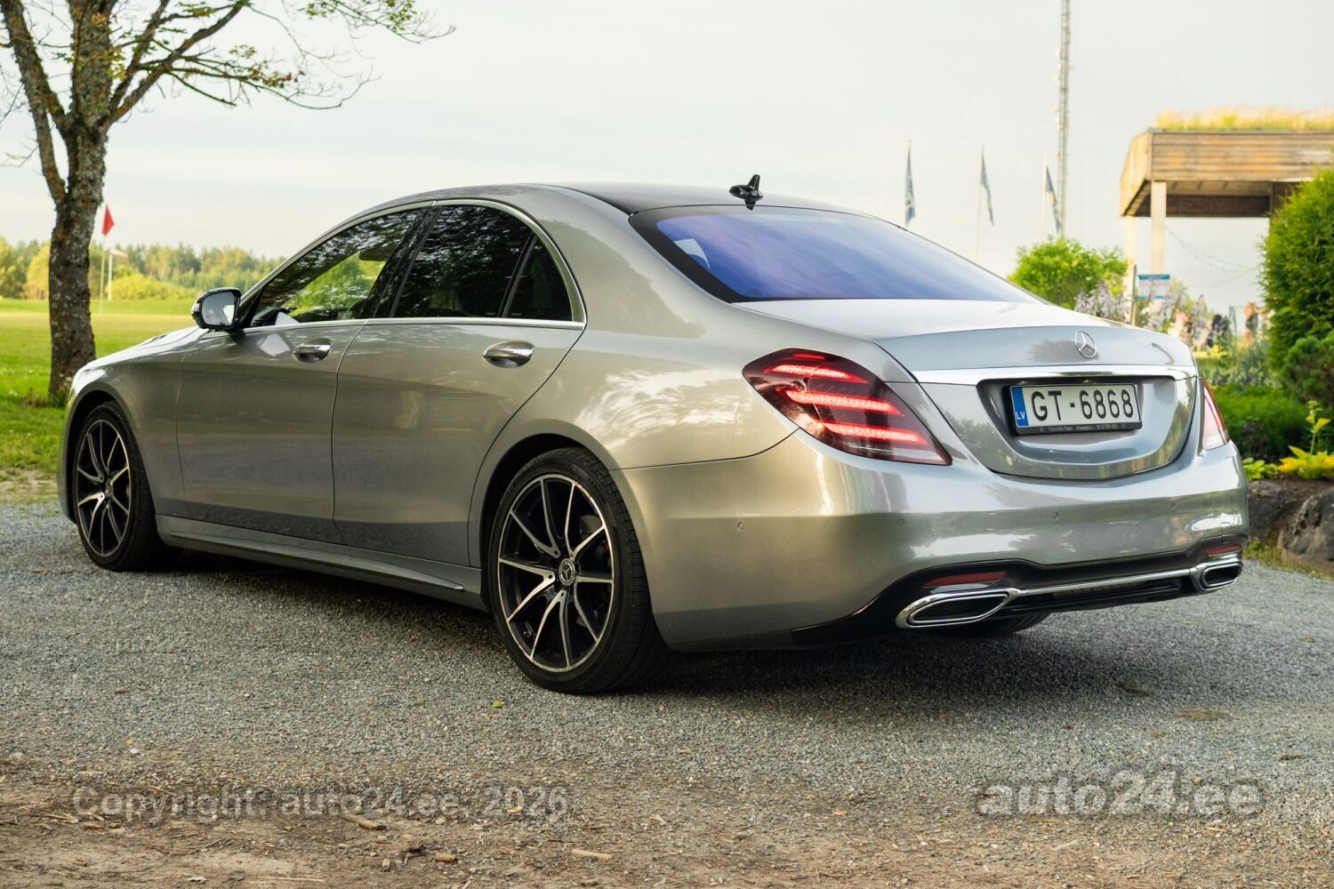 Mercedes-Benz S-sarja S 350 3.0 190kW 2014, kuva 4/10