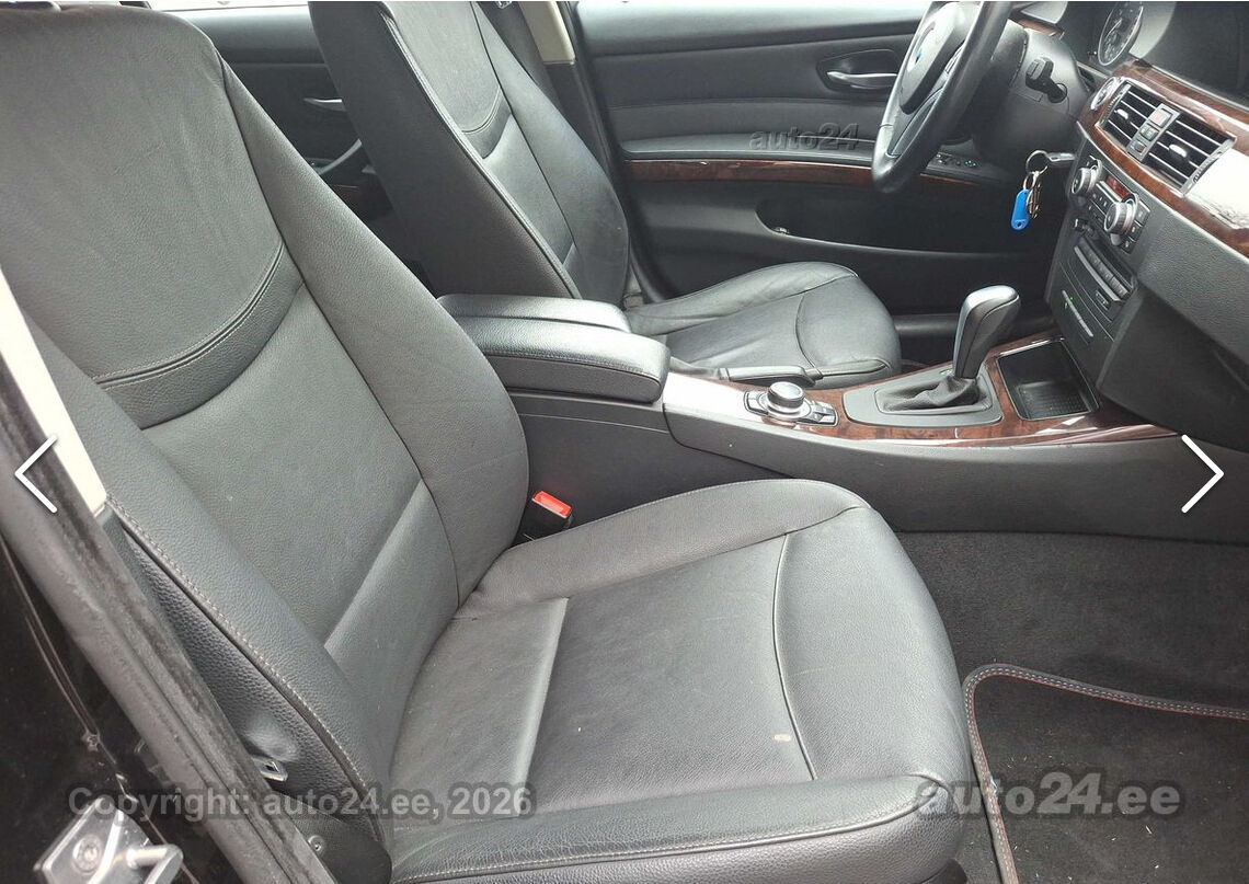 BMW 3 Series 2009 — фото 16
