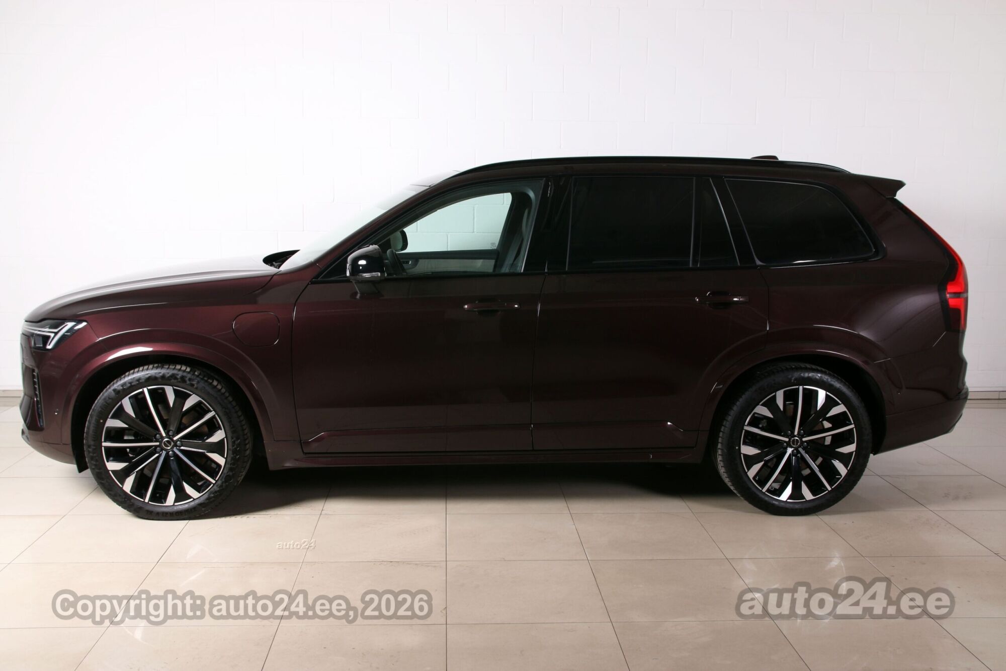 Volvo XC90 2025, photo 3/10