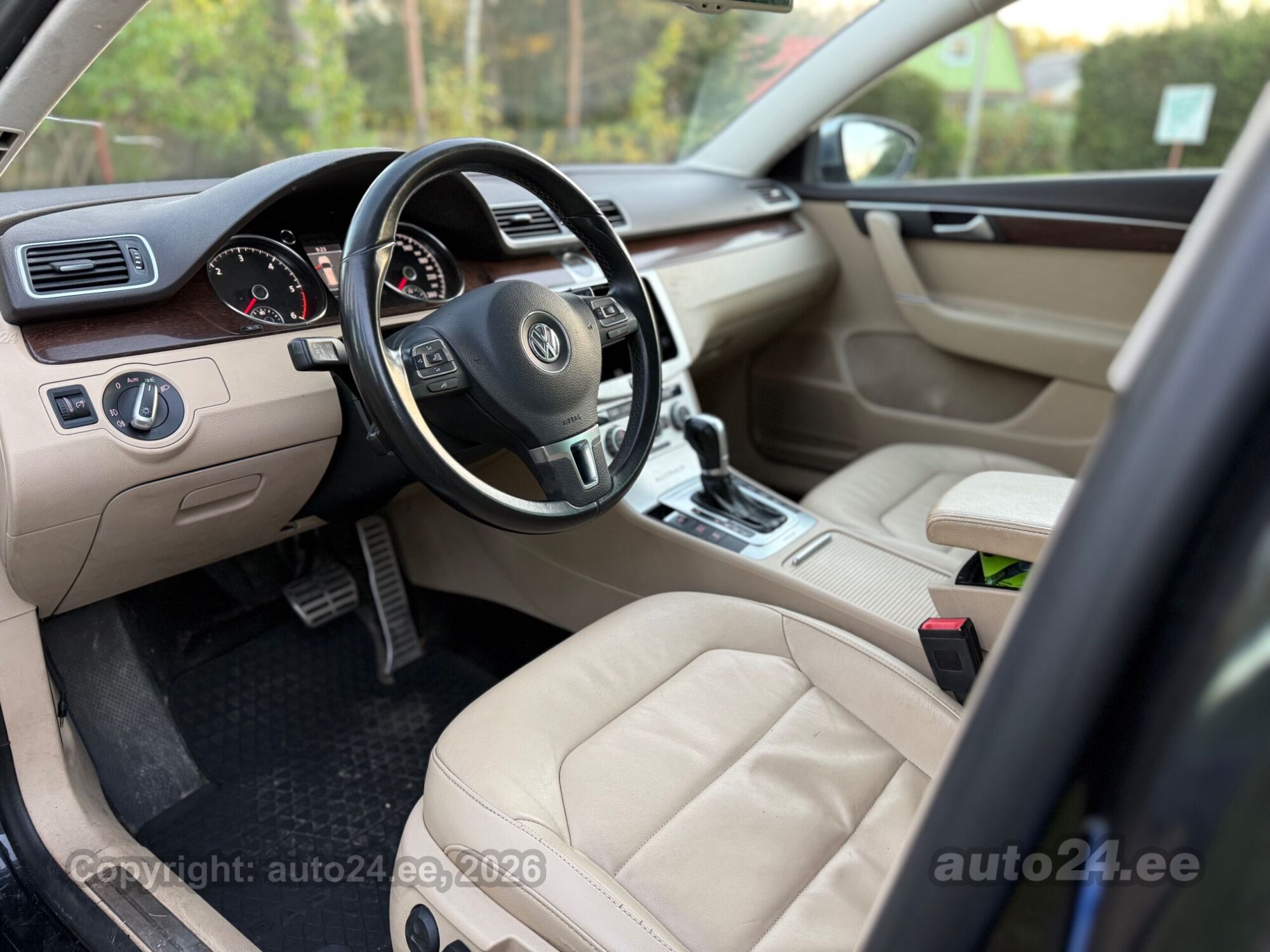 Volkswagen Passat 2013 — photo 6