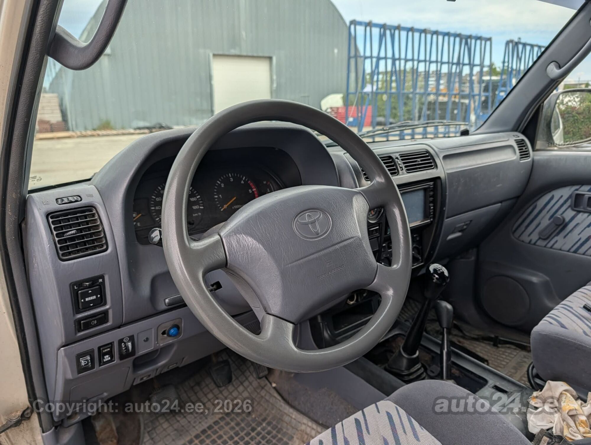 Toyota Land Cruiser - 6