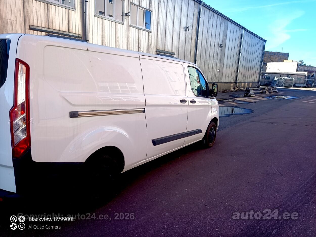 Ford Transit Custom 2.2 92kW 2015, kuva 4/10